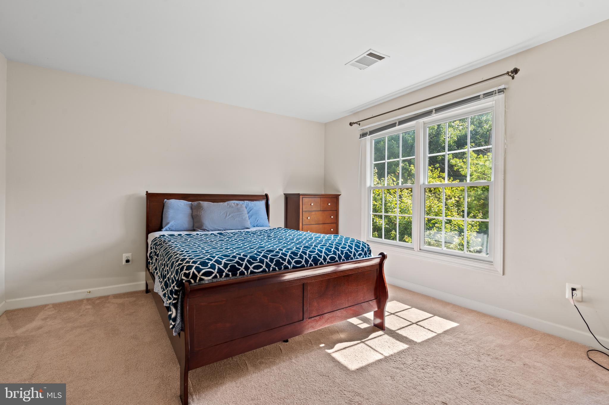 Real estate listing preview #31