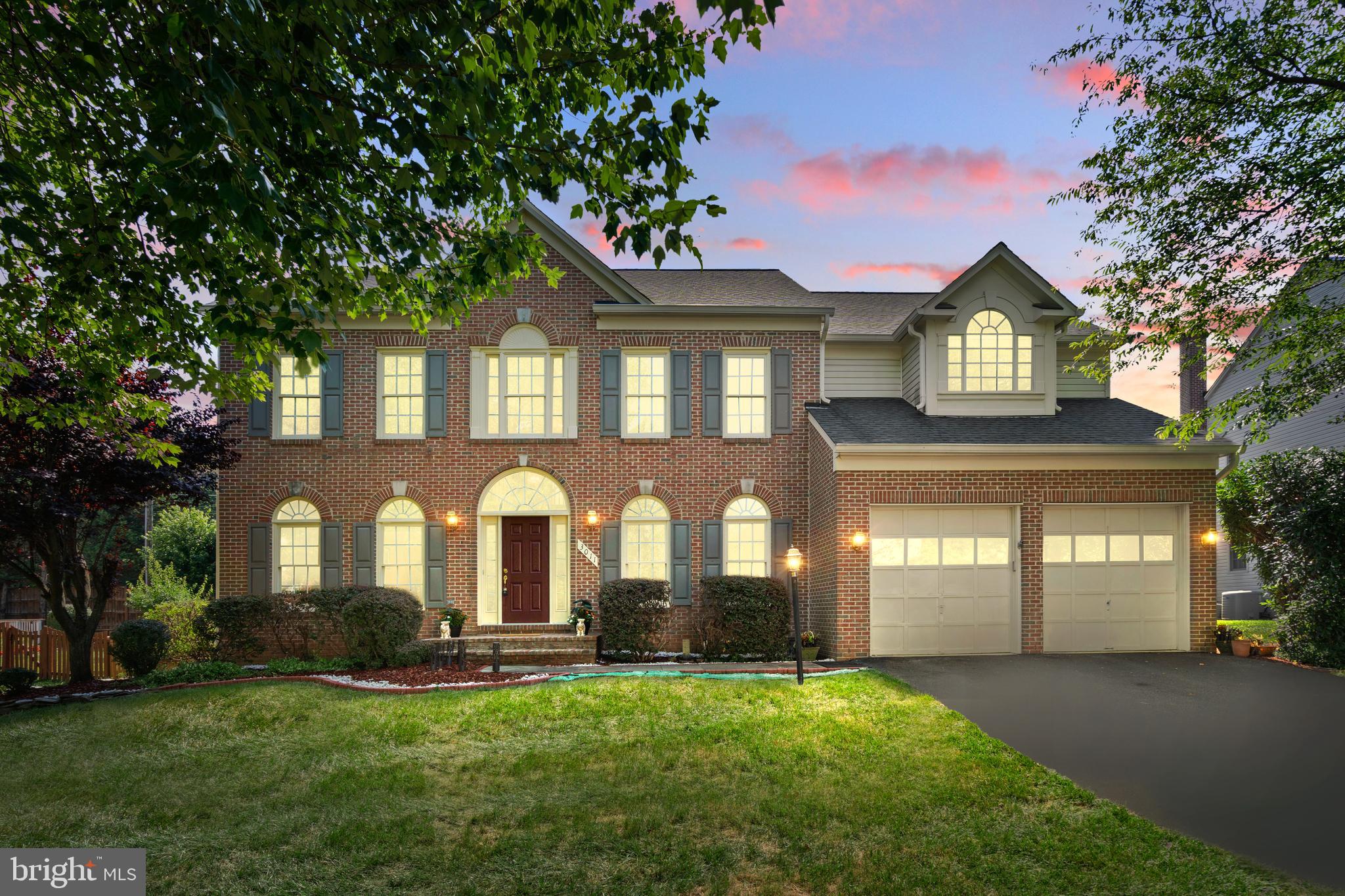 Real estate listing preview #2