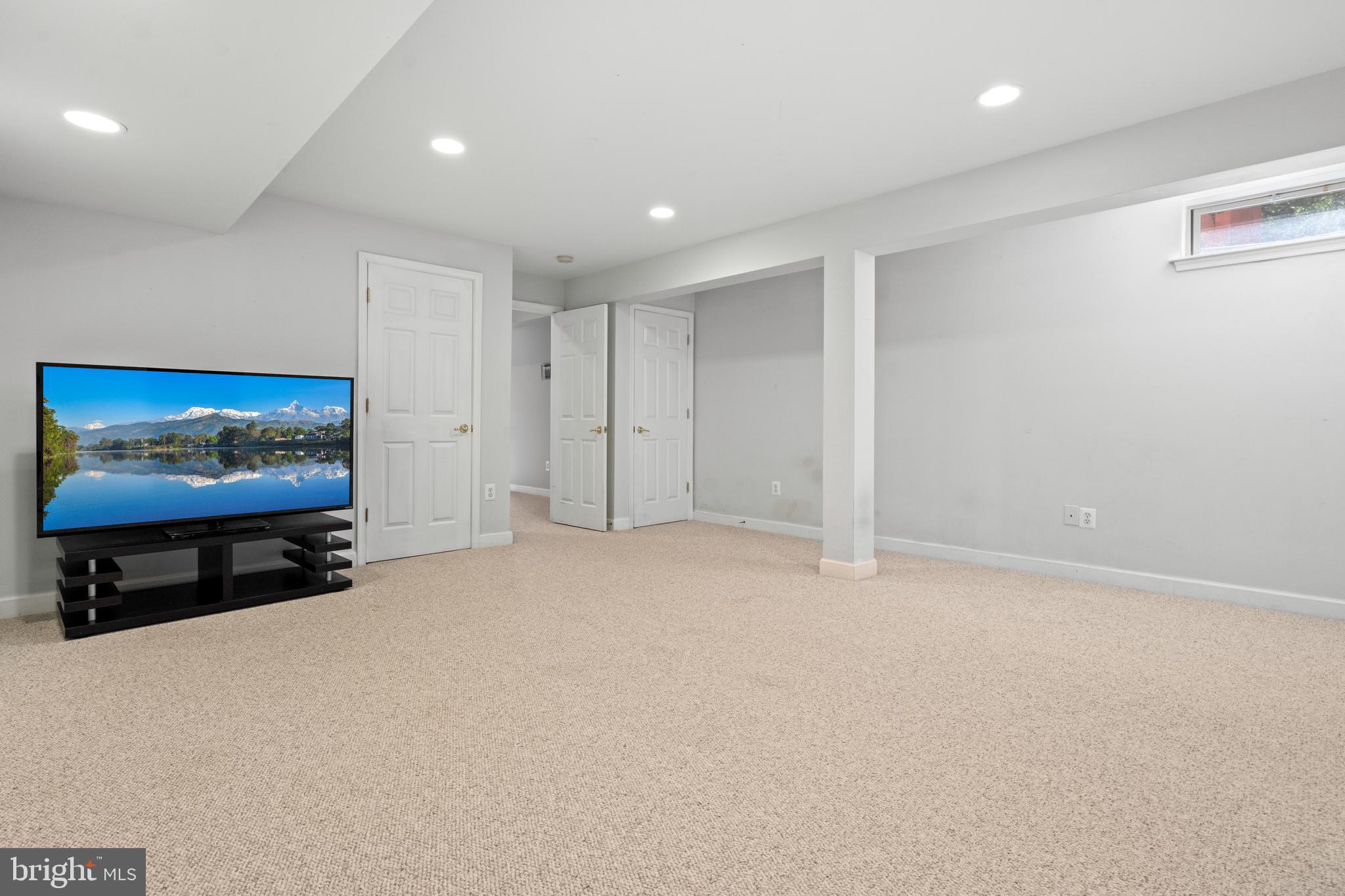 Real estate listing preview #40