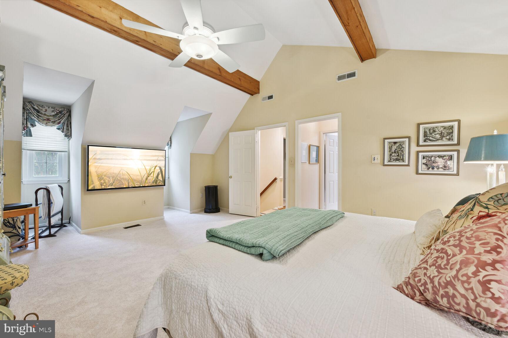 Real estate listing preview #16