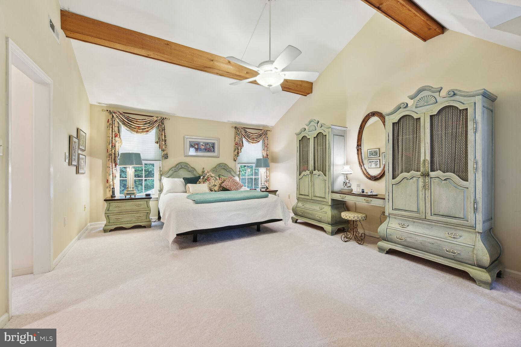 Real estate listing preview #15