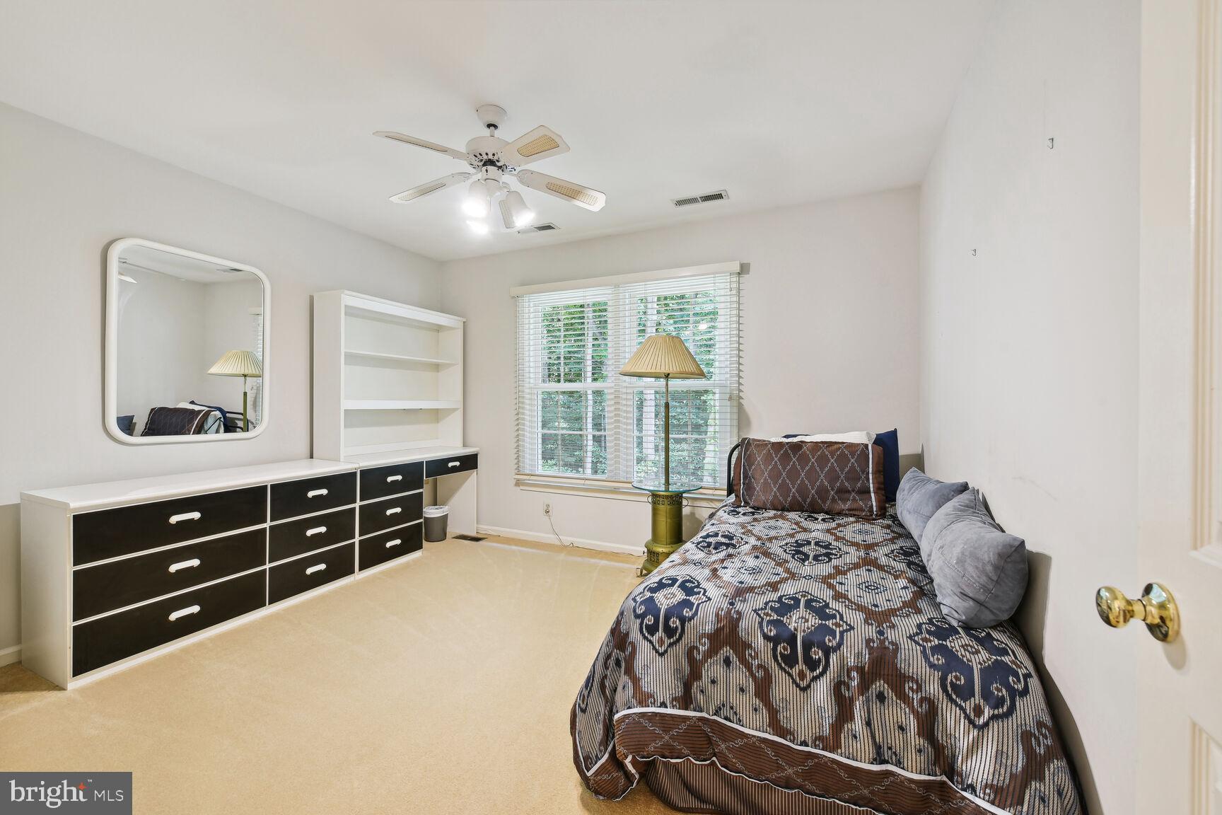 Real estate listing preview #23