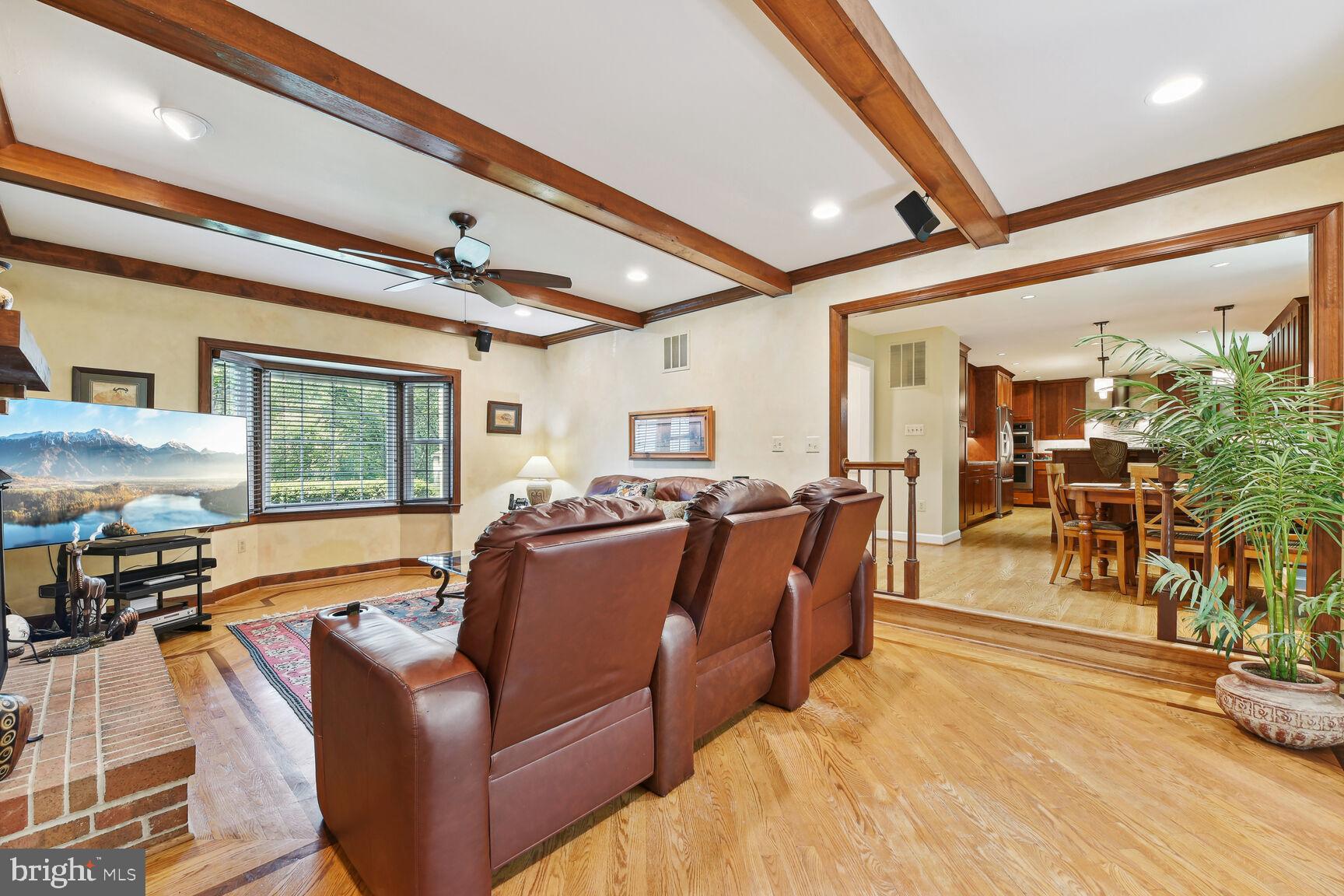 Real estate listing preview #5