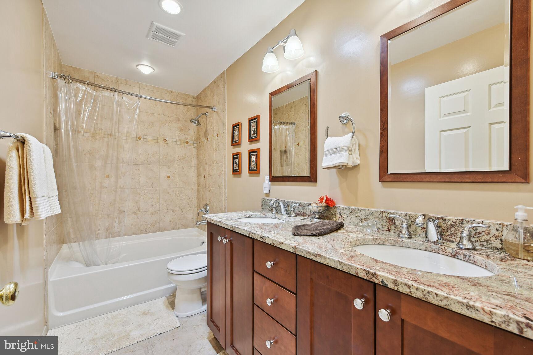 Real estate listing preview #22