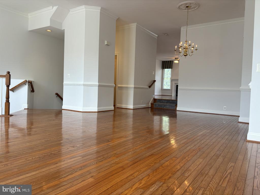 Real estate listing preview #5