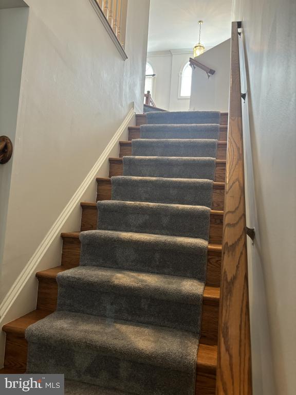 Real estate listing preview #24