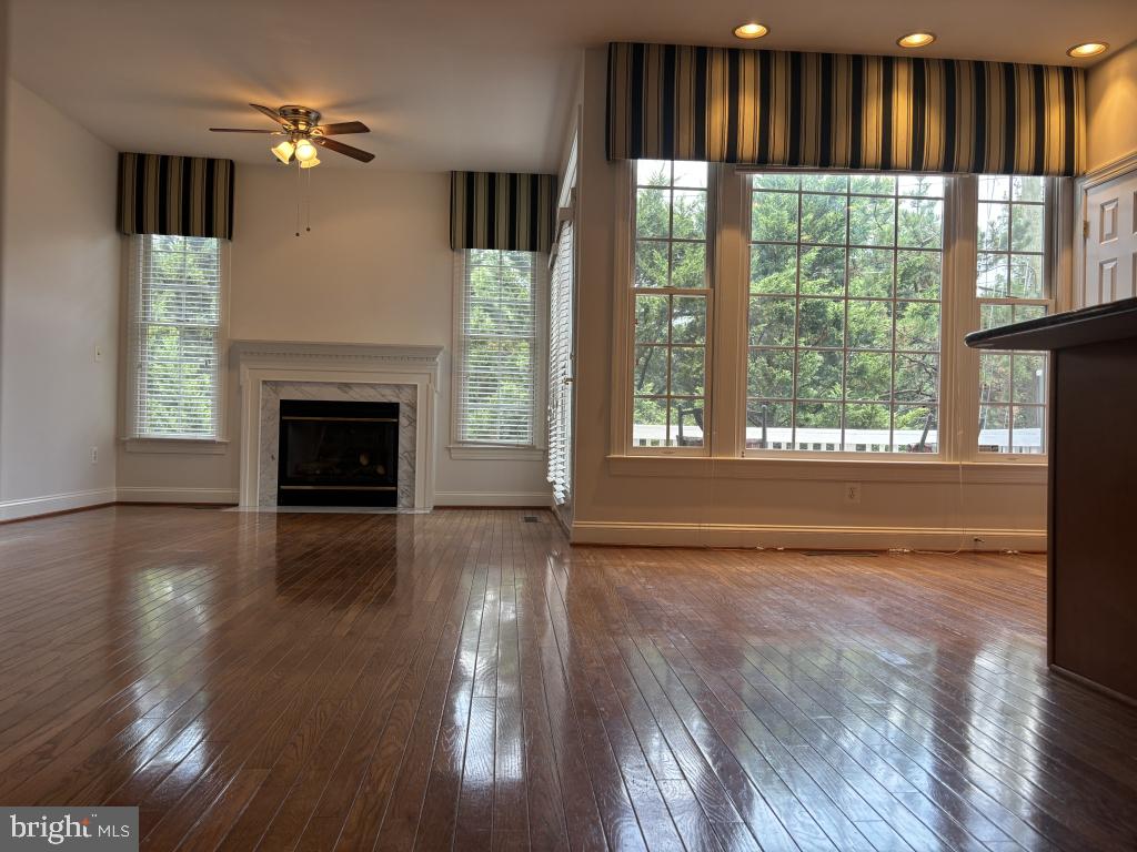 Real estate listing preview #10