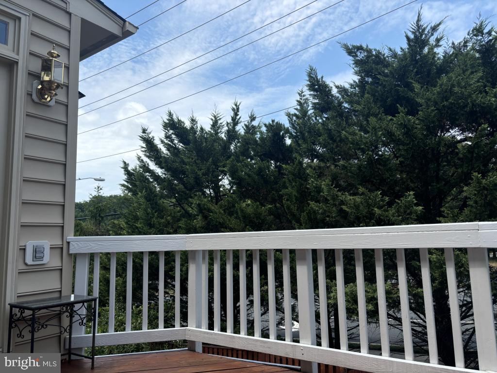 Real estate listing preview #15