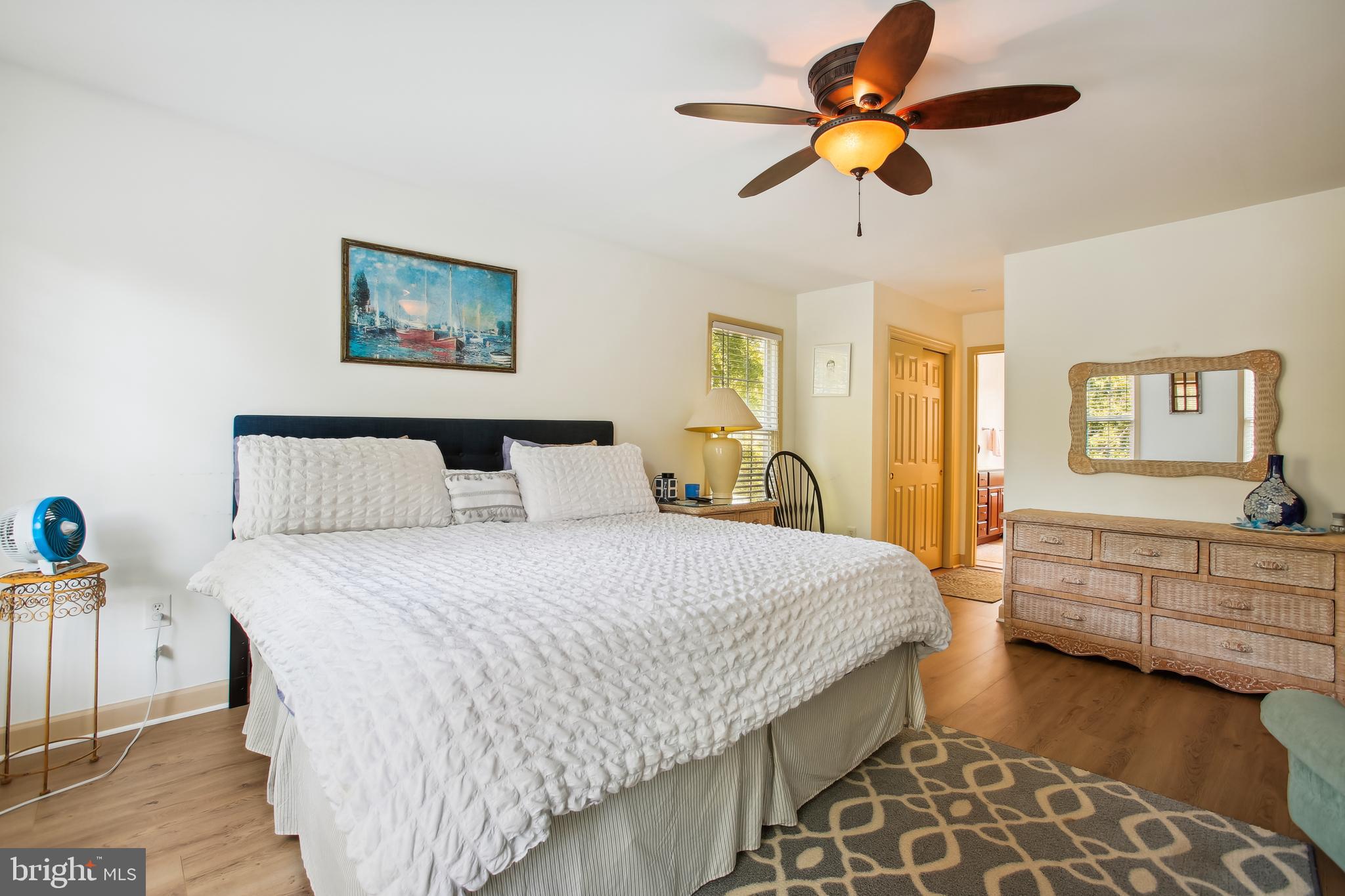 Real estate listing preview #28