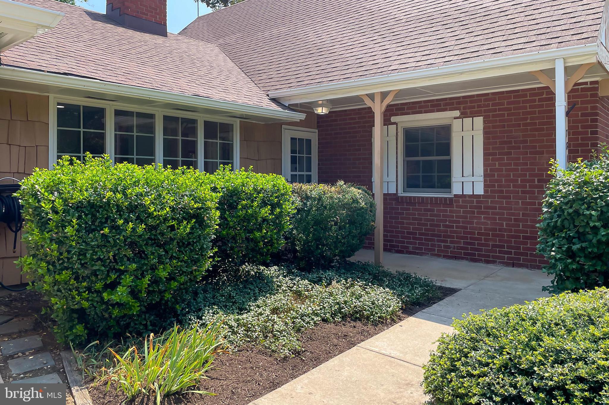 Real estate listing preview #48