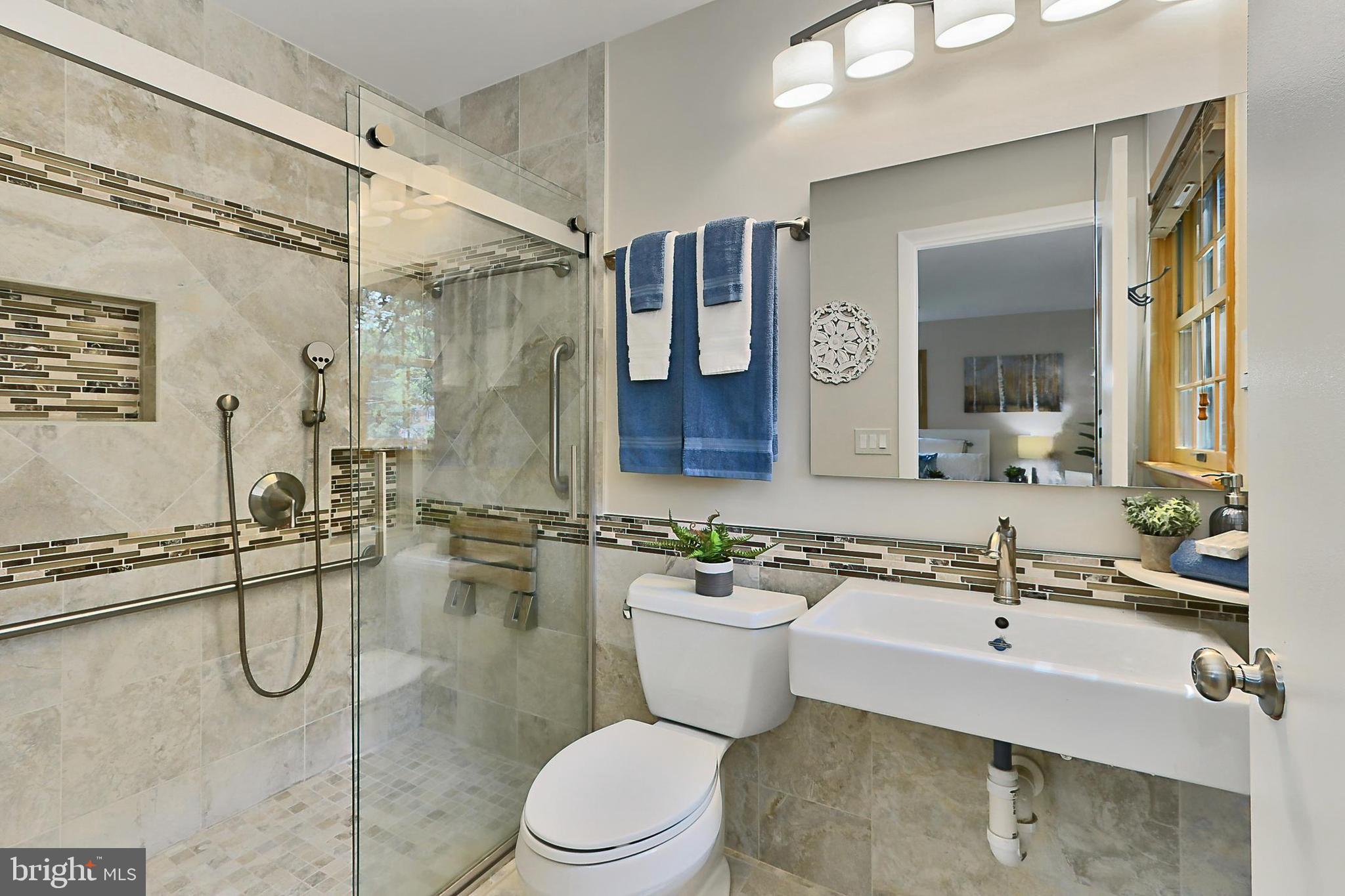 Real estate listing preview #24