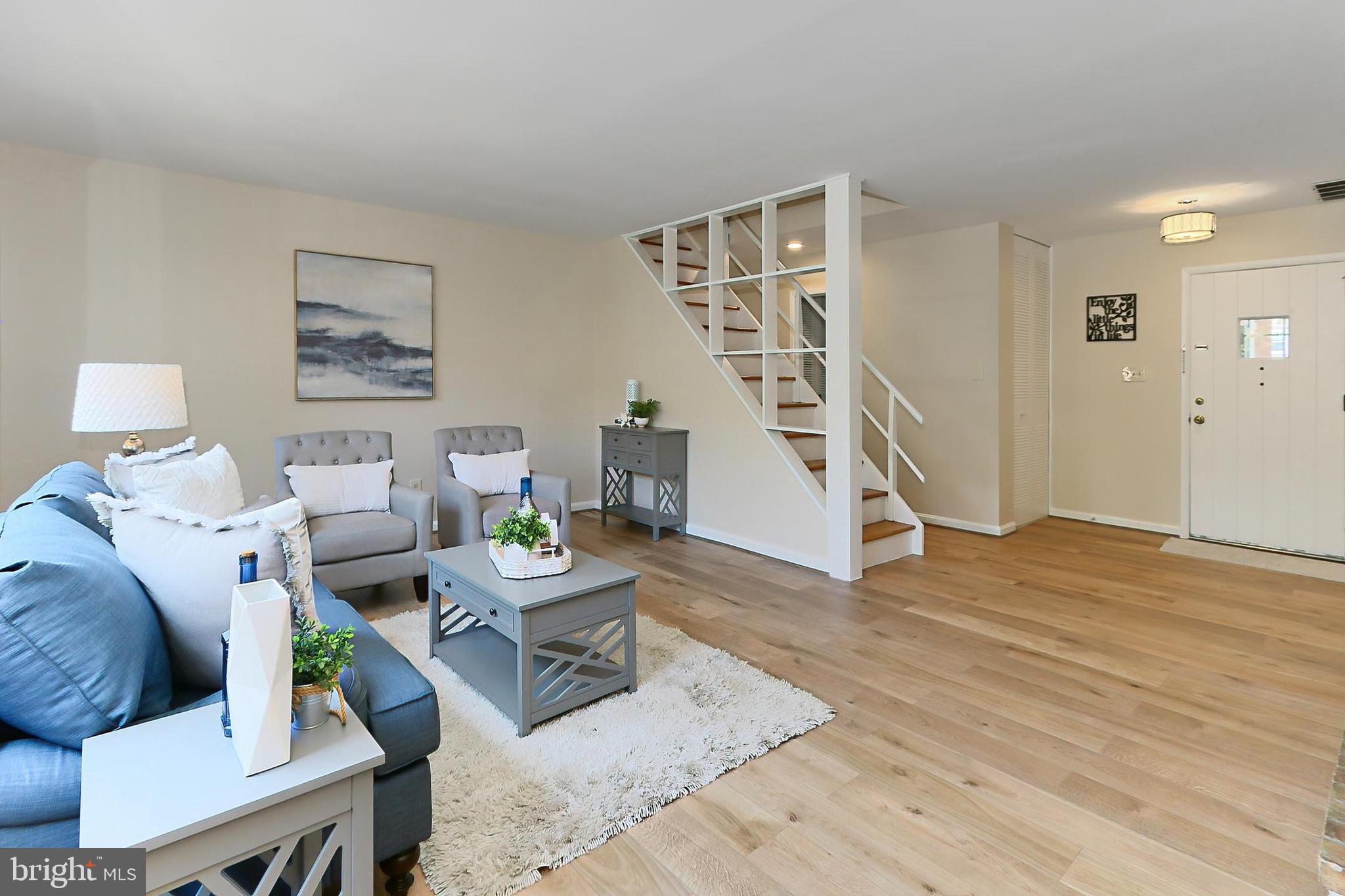 Real estate listing preview #6