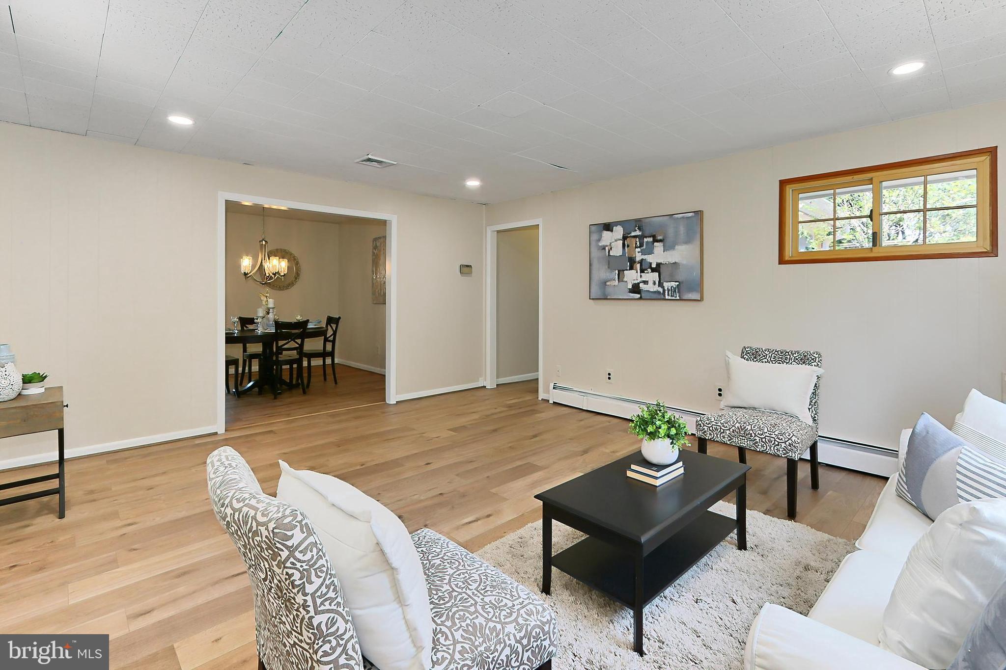 Real estate listing preview #18