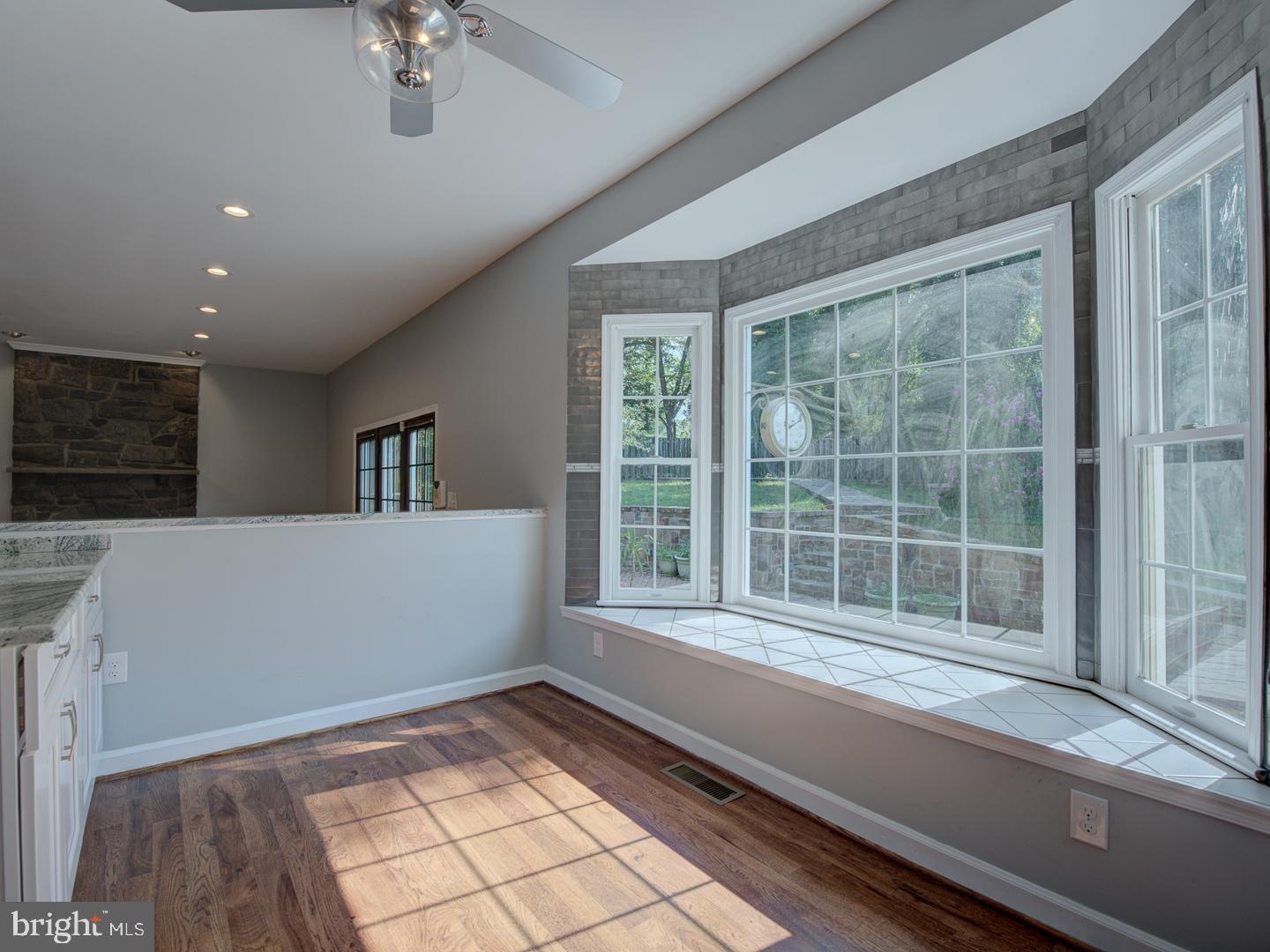 Real estate listing preview #35