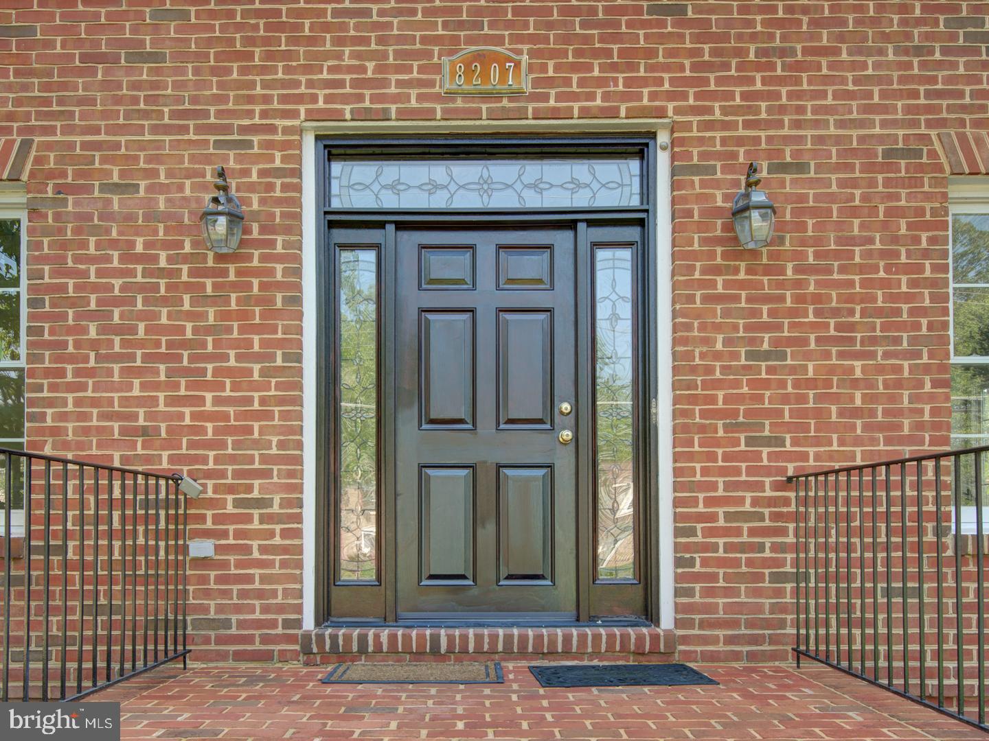 Real estate listing preview #4