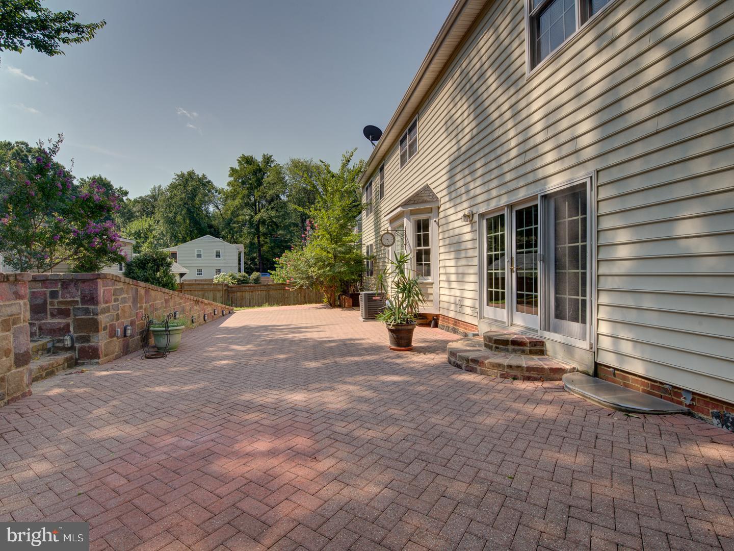 Real estate listing preview #106