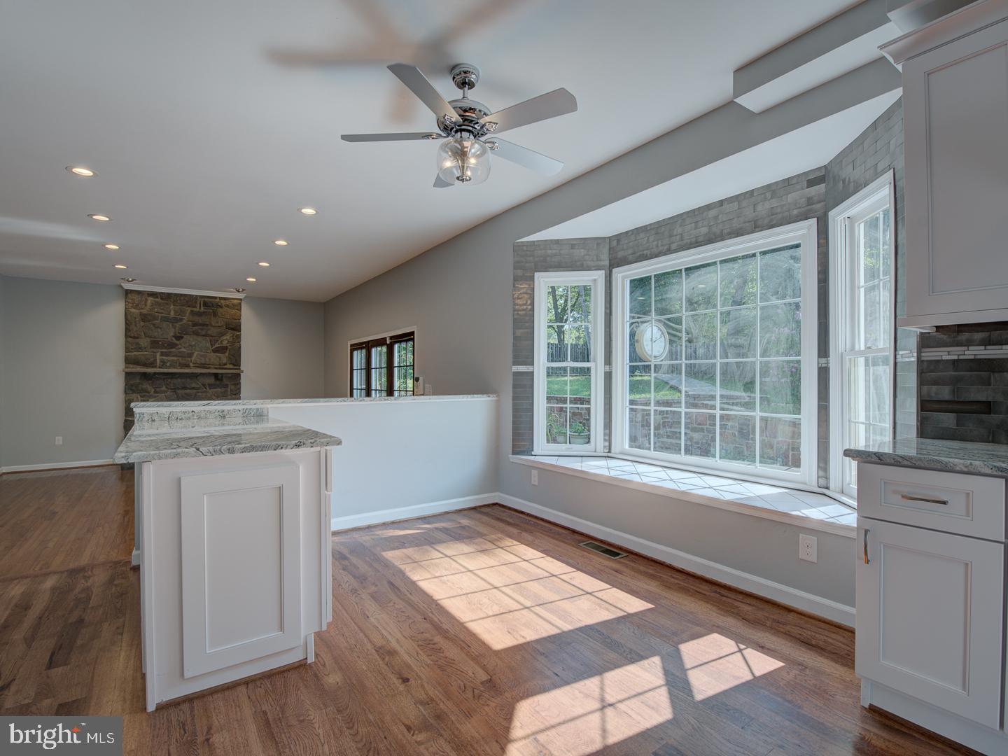 Real estate listing preview #34