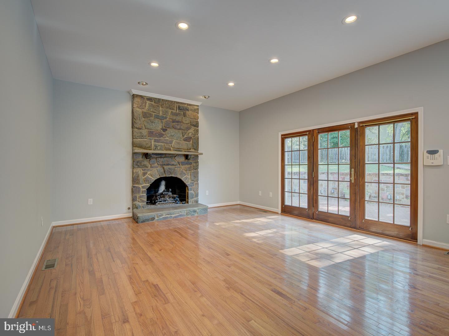 Real estate listing preview #37