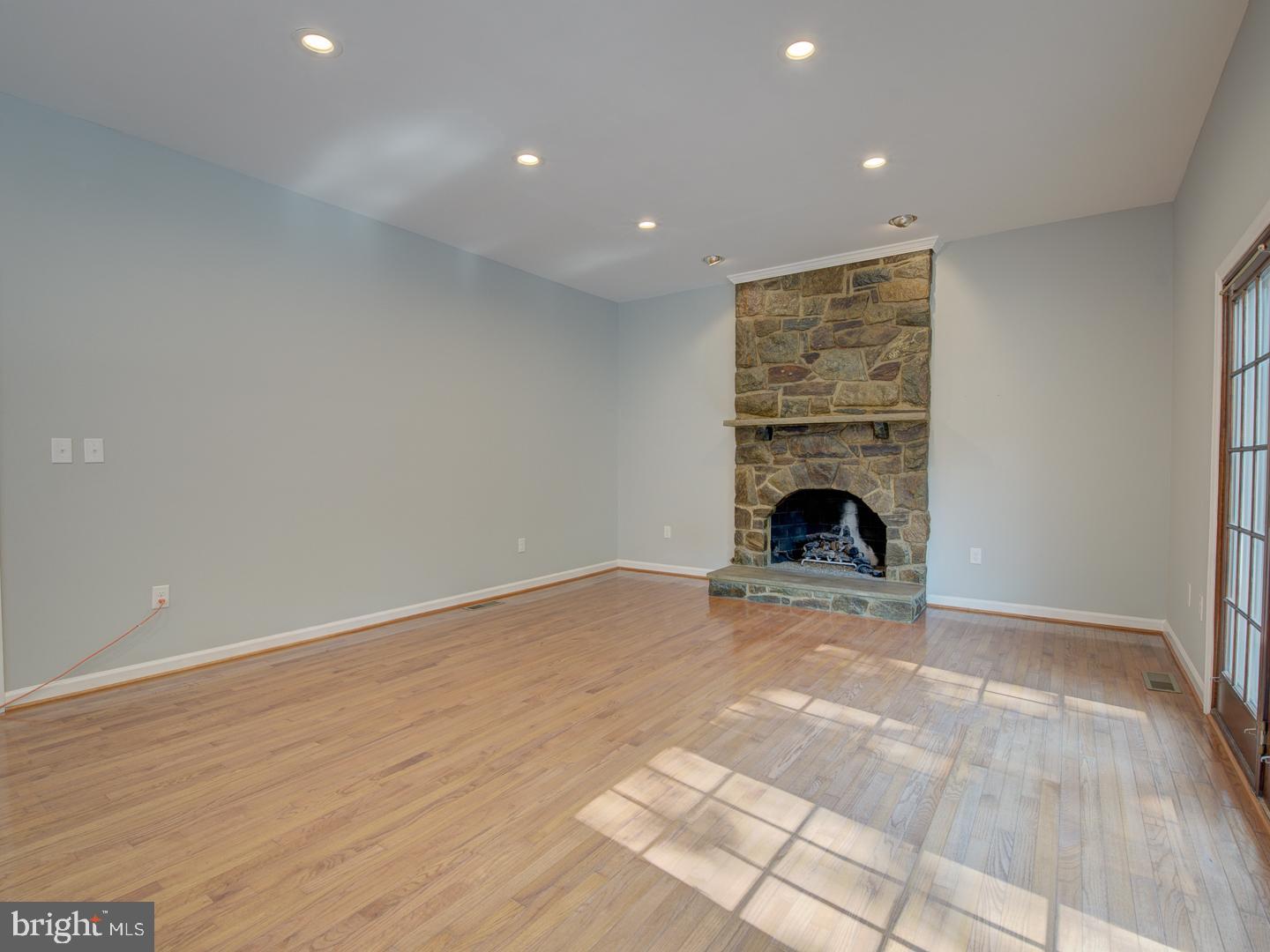 Real estate listing preview #38