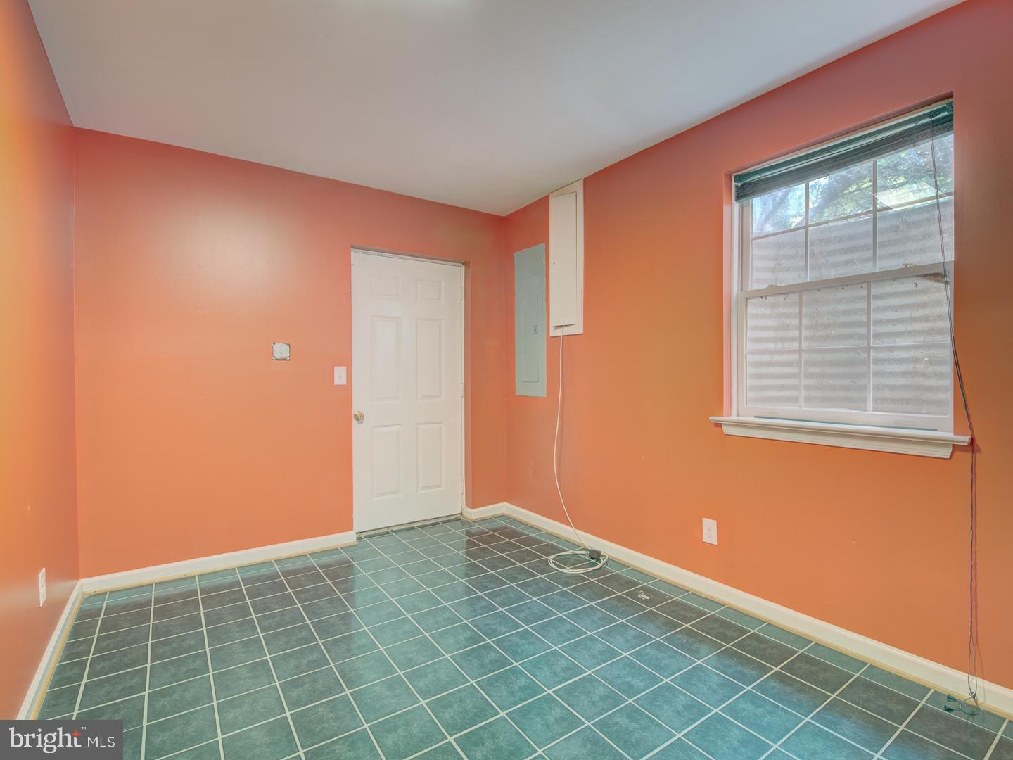 Real estate listing preview #96