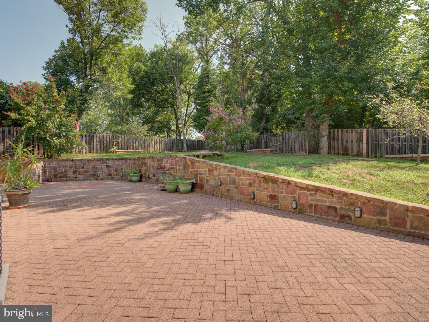 Real estate listing preview #105