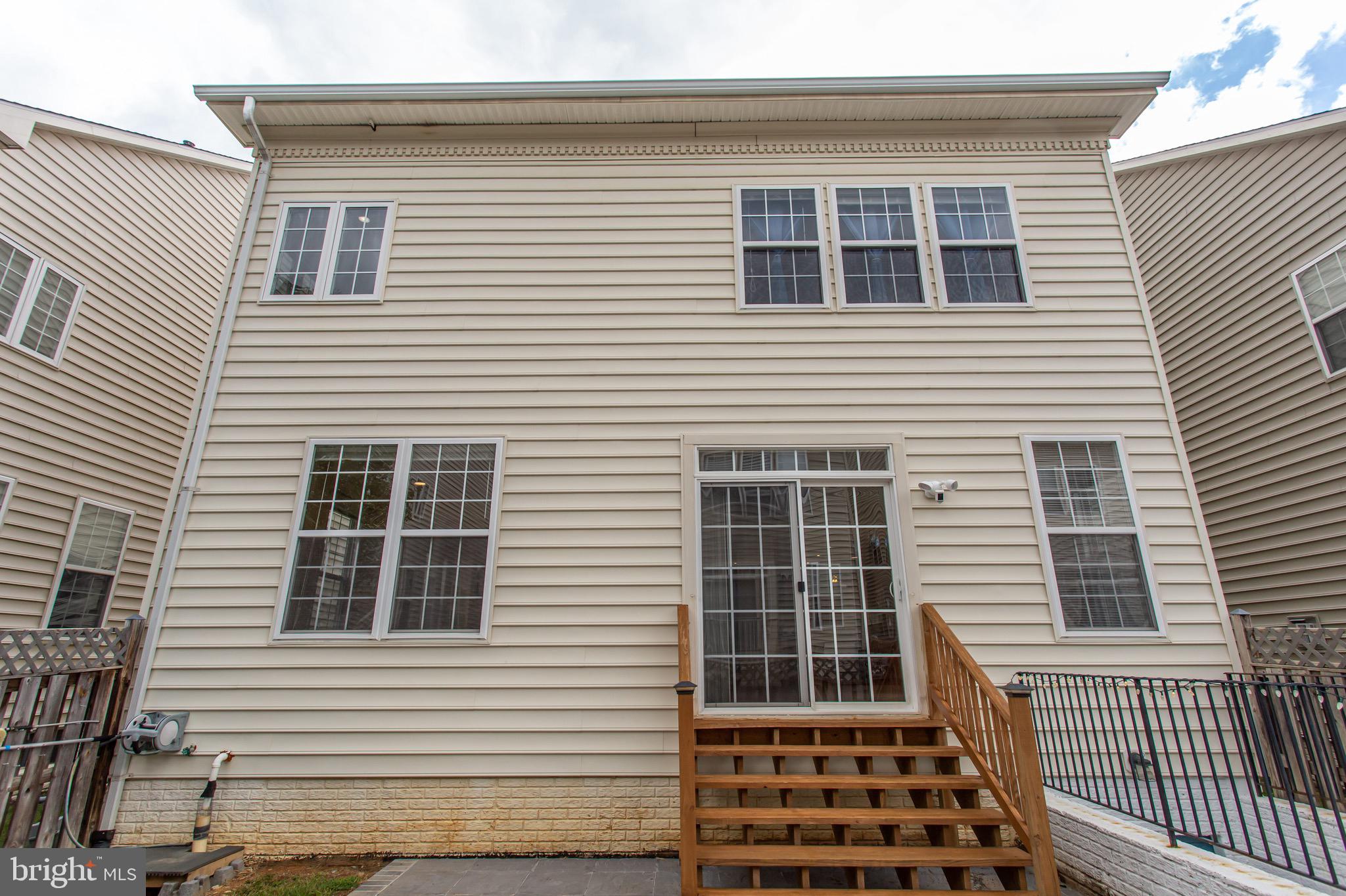 Real estate listing preview #51