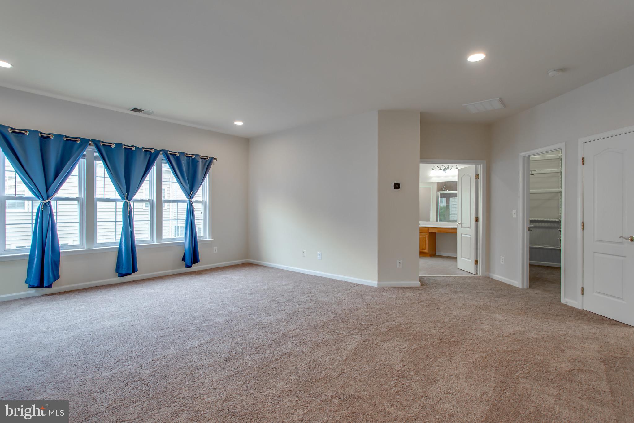 Real estate listing preview #25