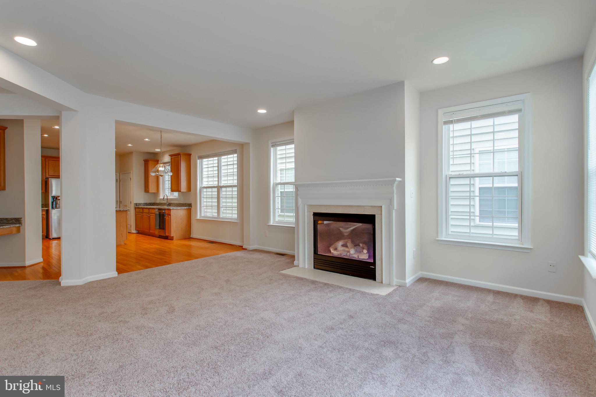 Real estate listing preview #12