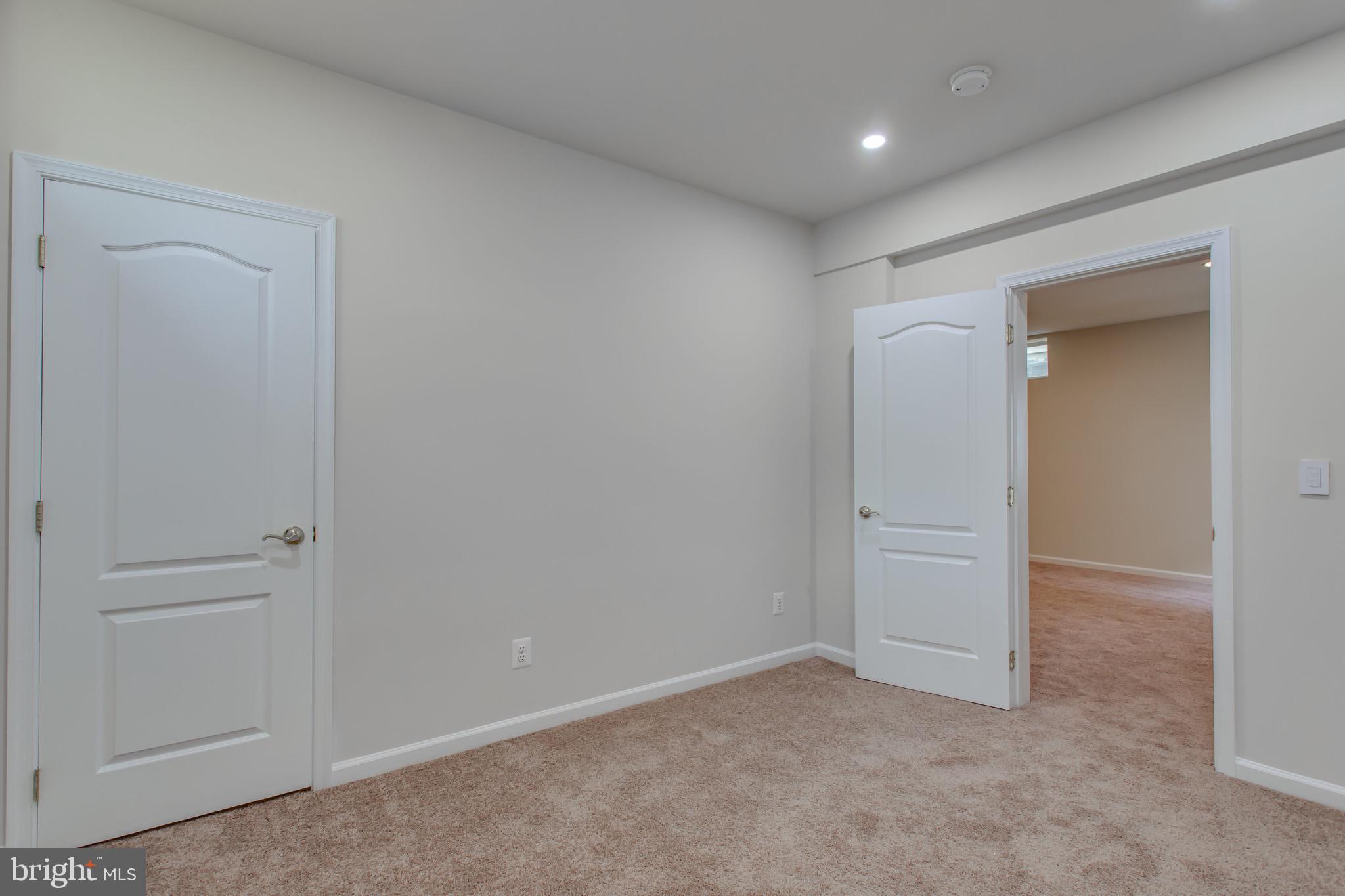 Real estate listing preview #55