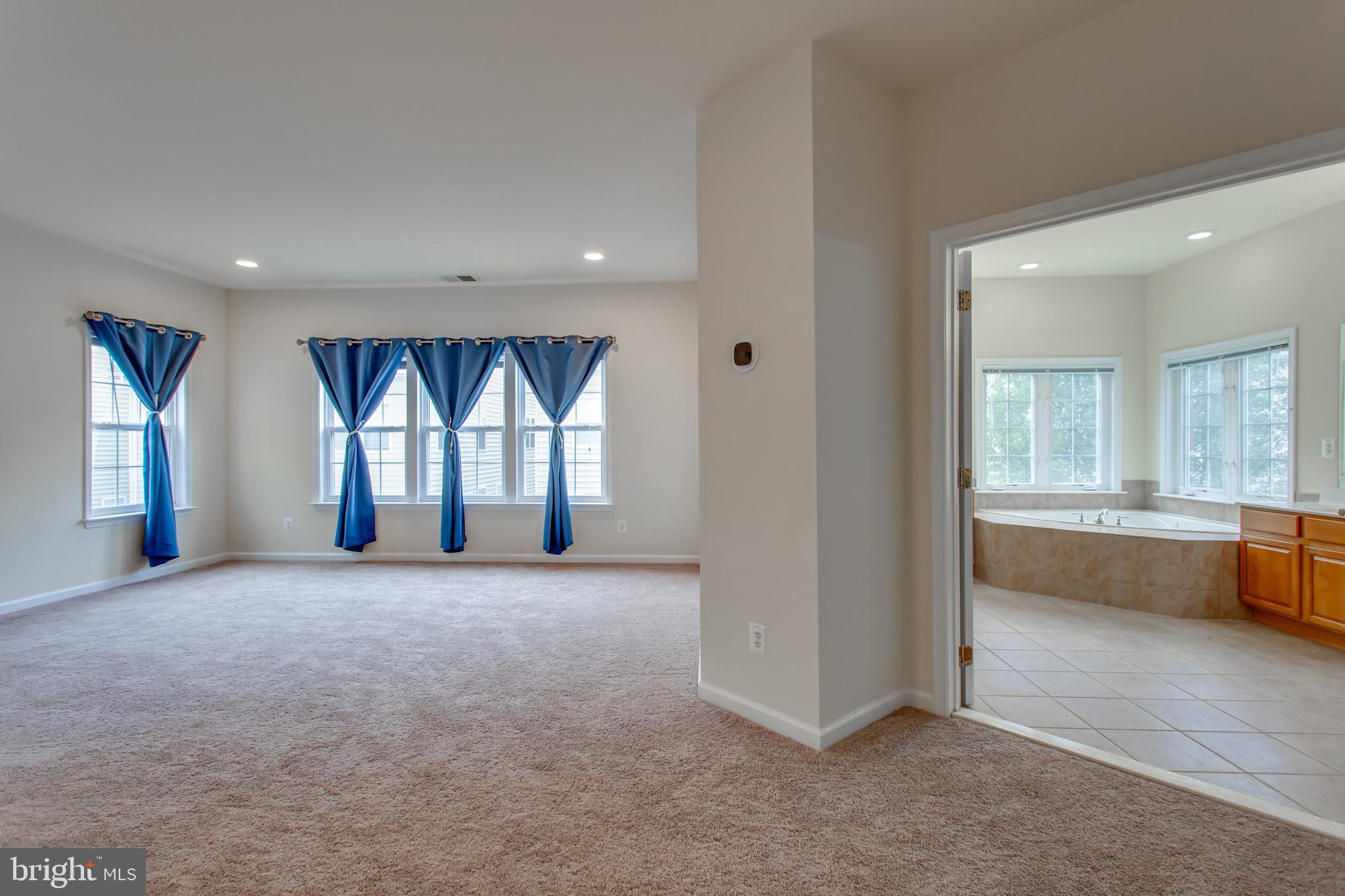 Real estate listing preview #28