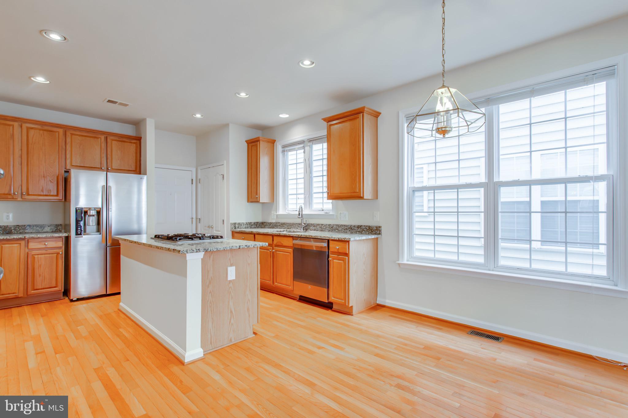 Real estate listing preview #7