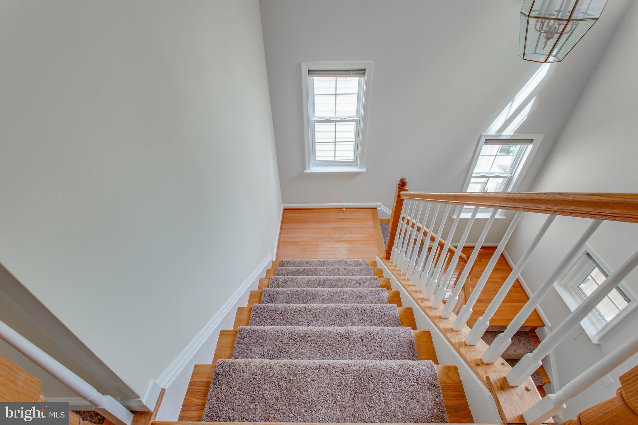 Real estate listing preview #24