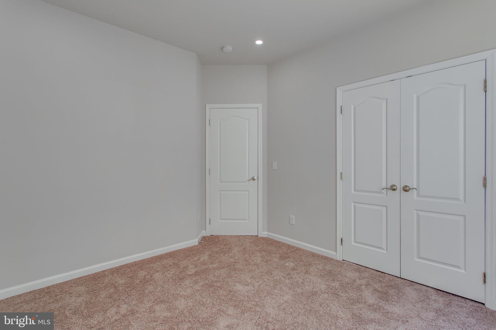 Real estate listing preview #34