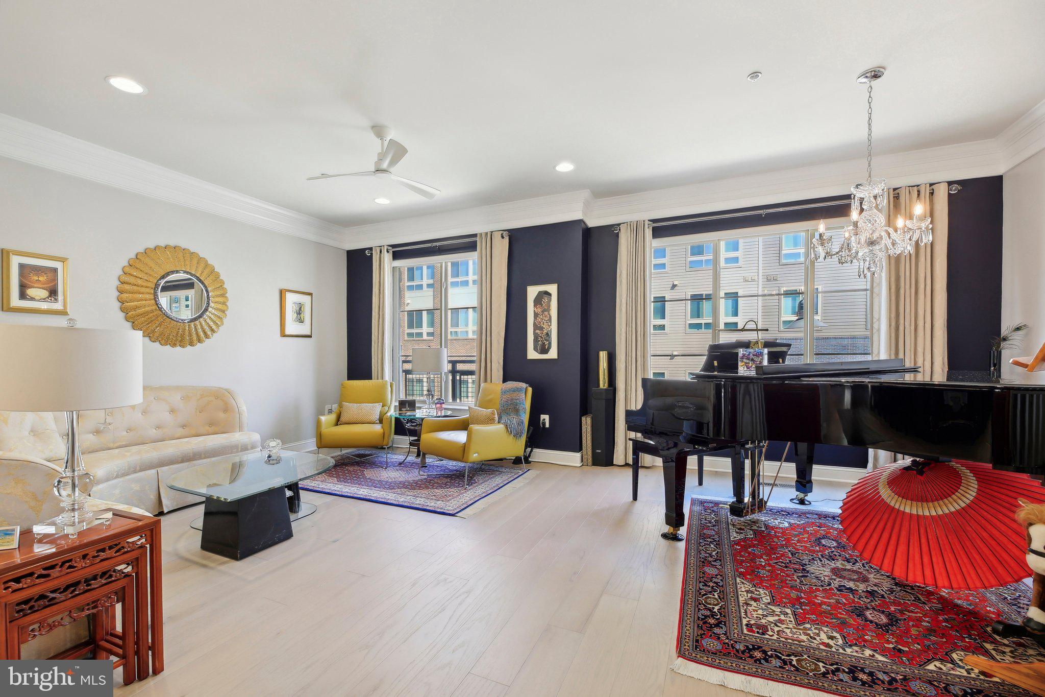 Real estate listing preview #14