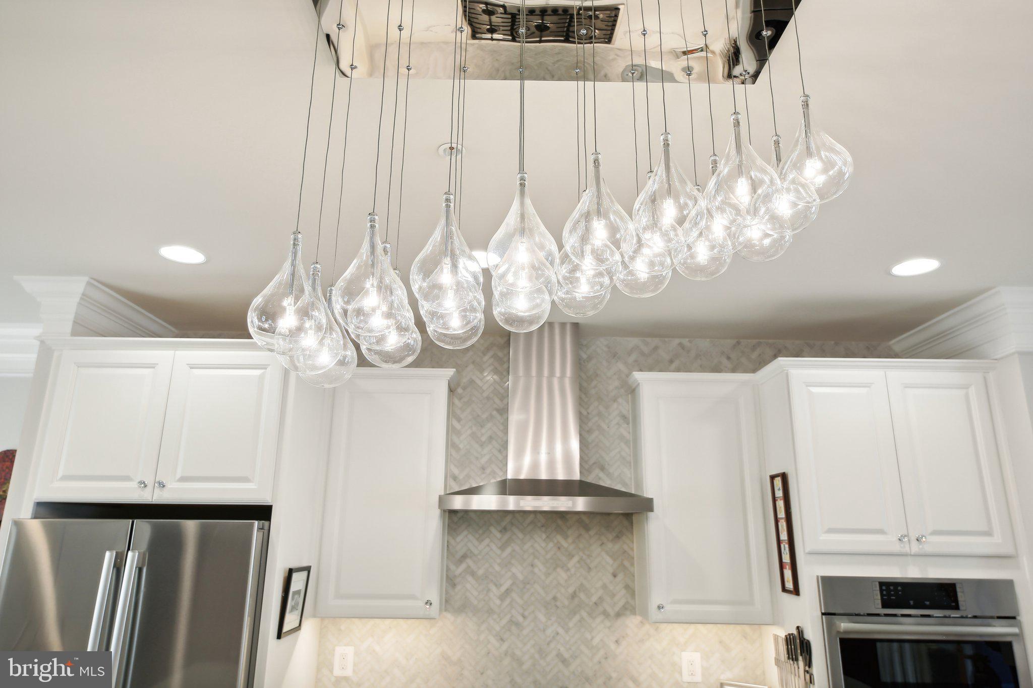 Real estate listing preview #16