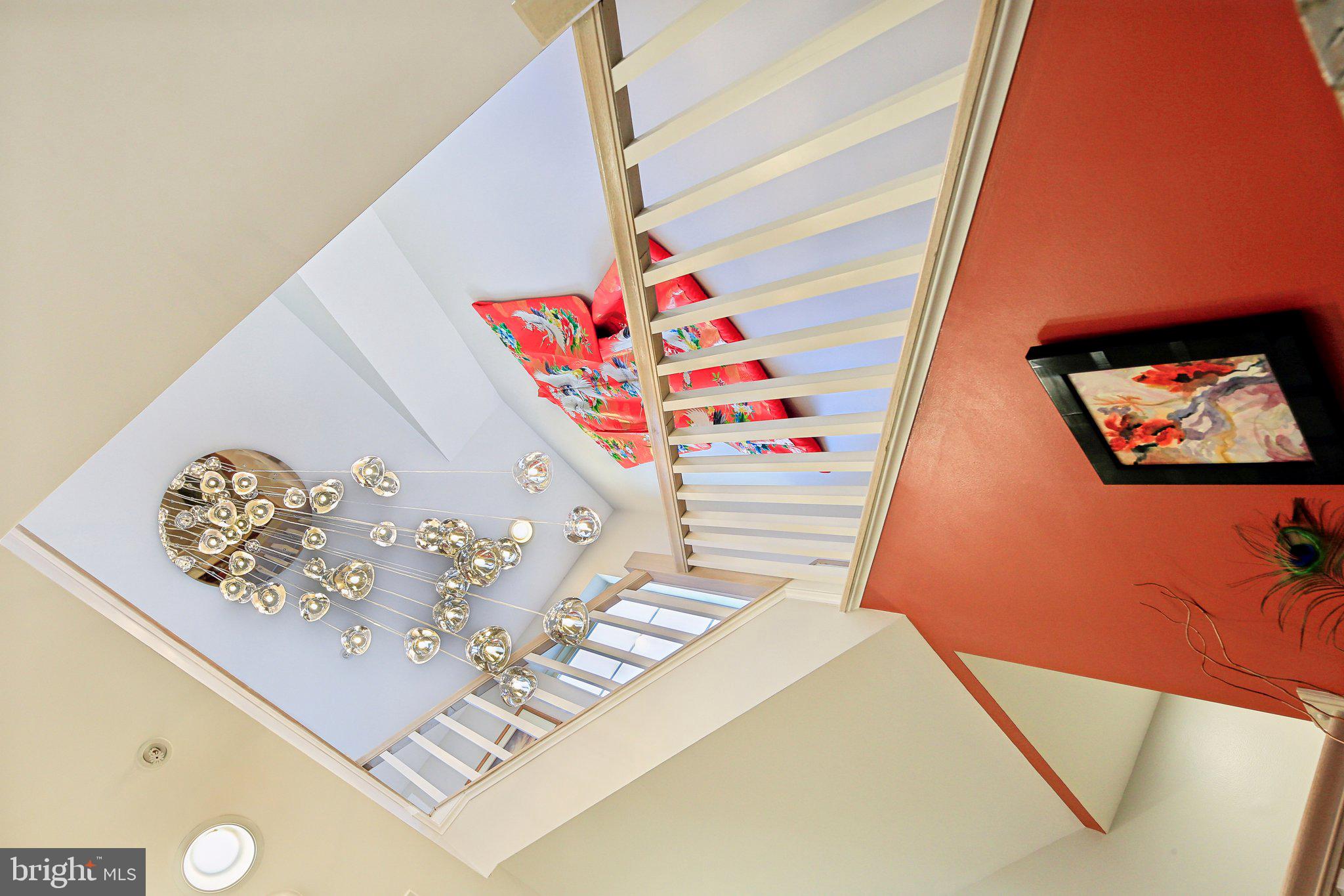 Real estate listing preview #28