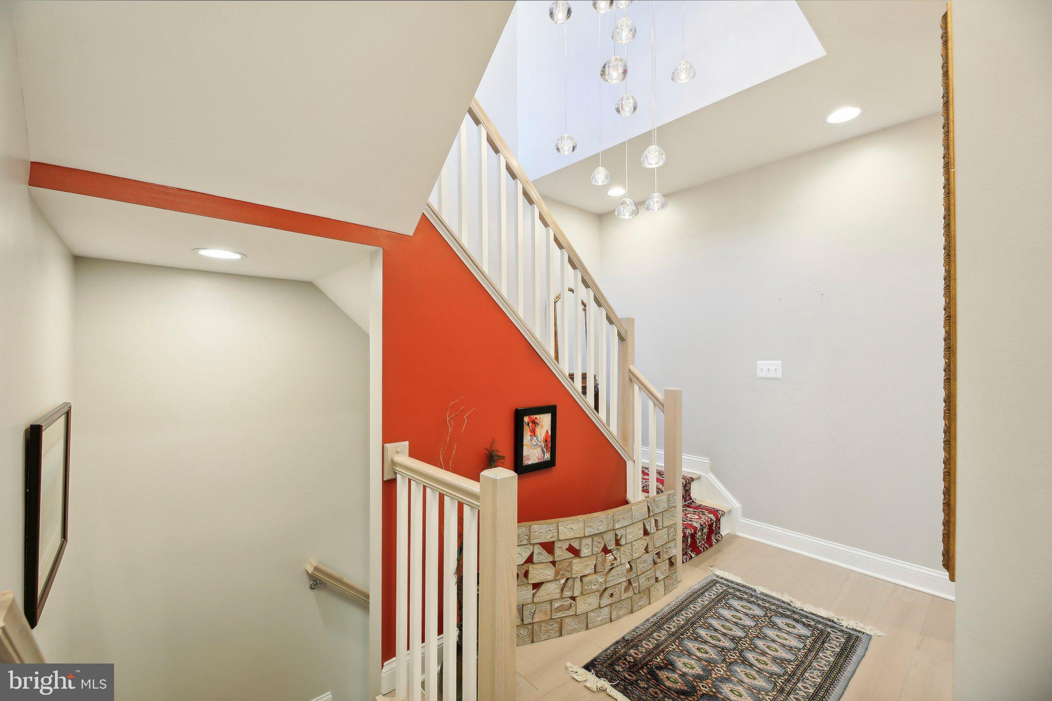 Real estate listing preview #34