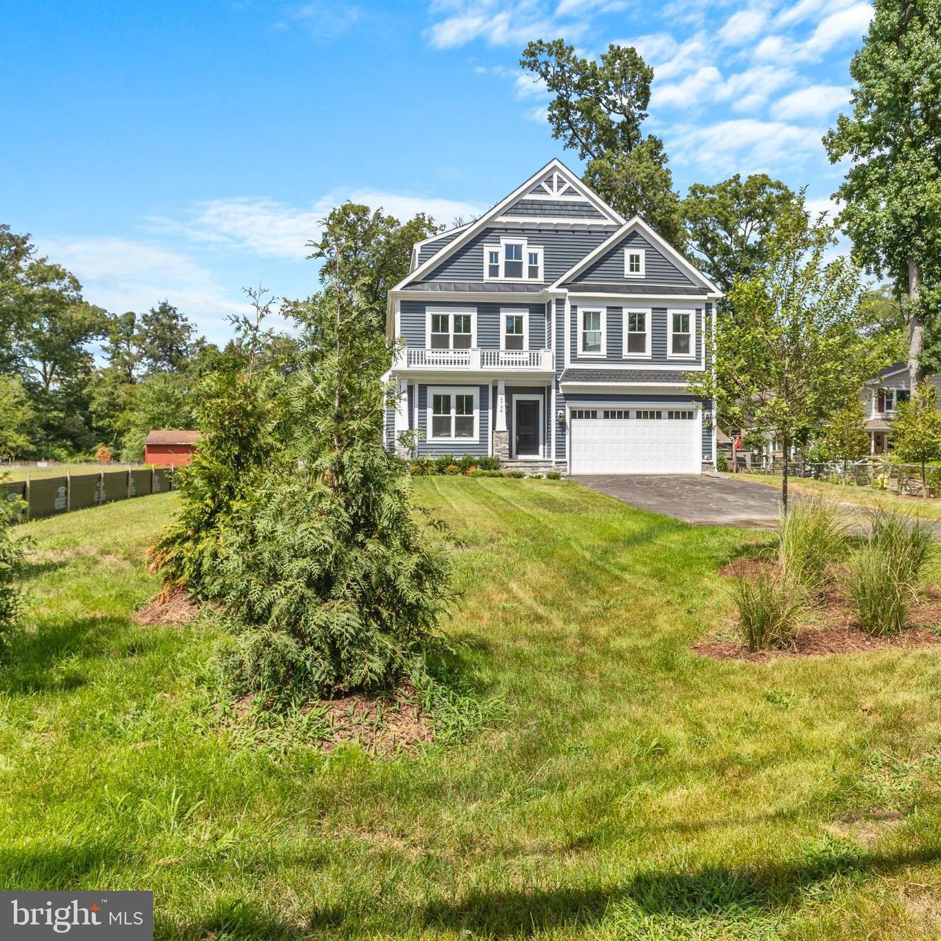 Real estate listing preview #1