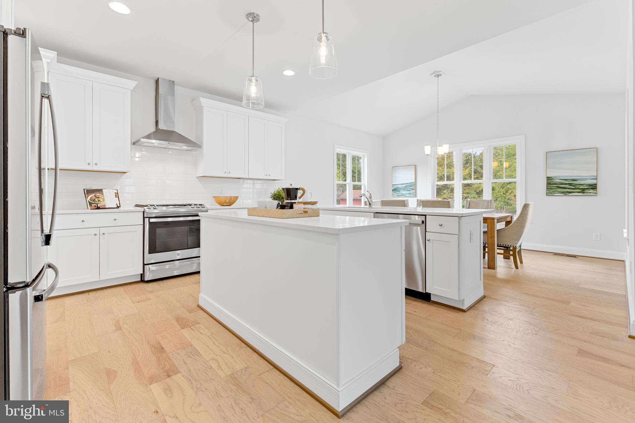 Real estate listing preview #2