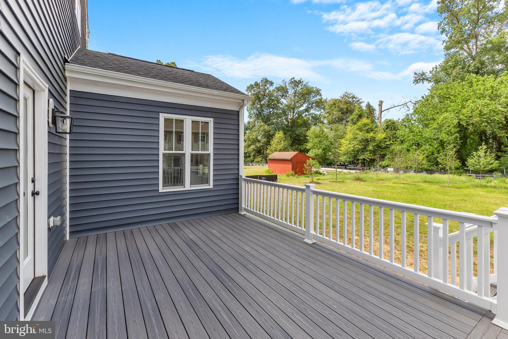 Real estate listing preview #9