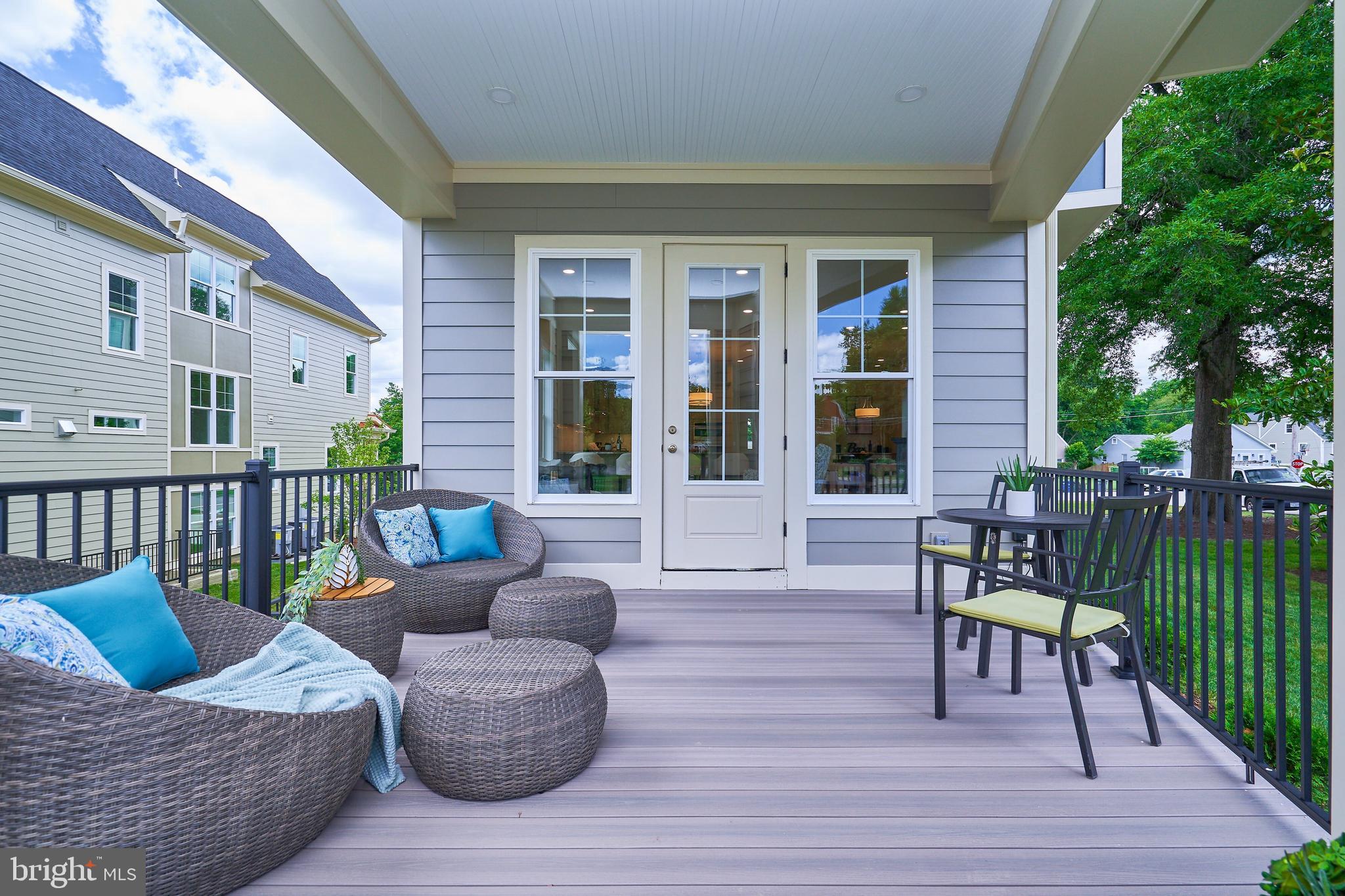 Real estate listing preview #25