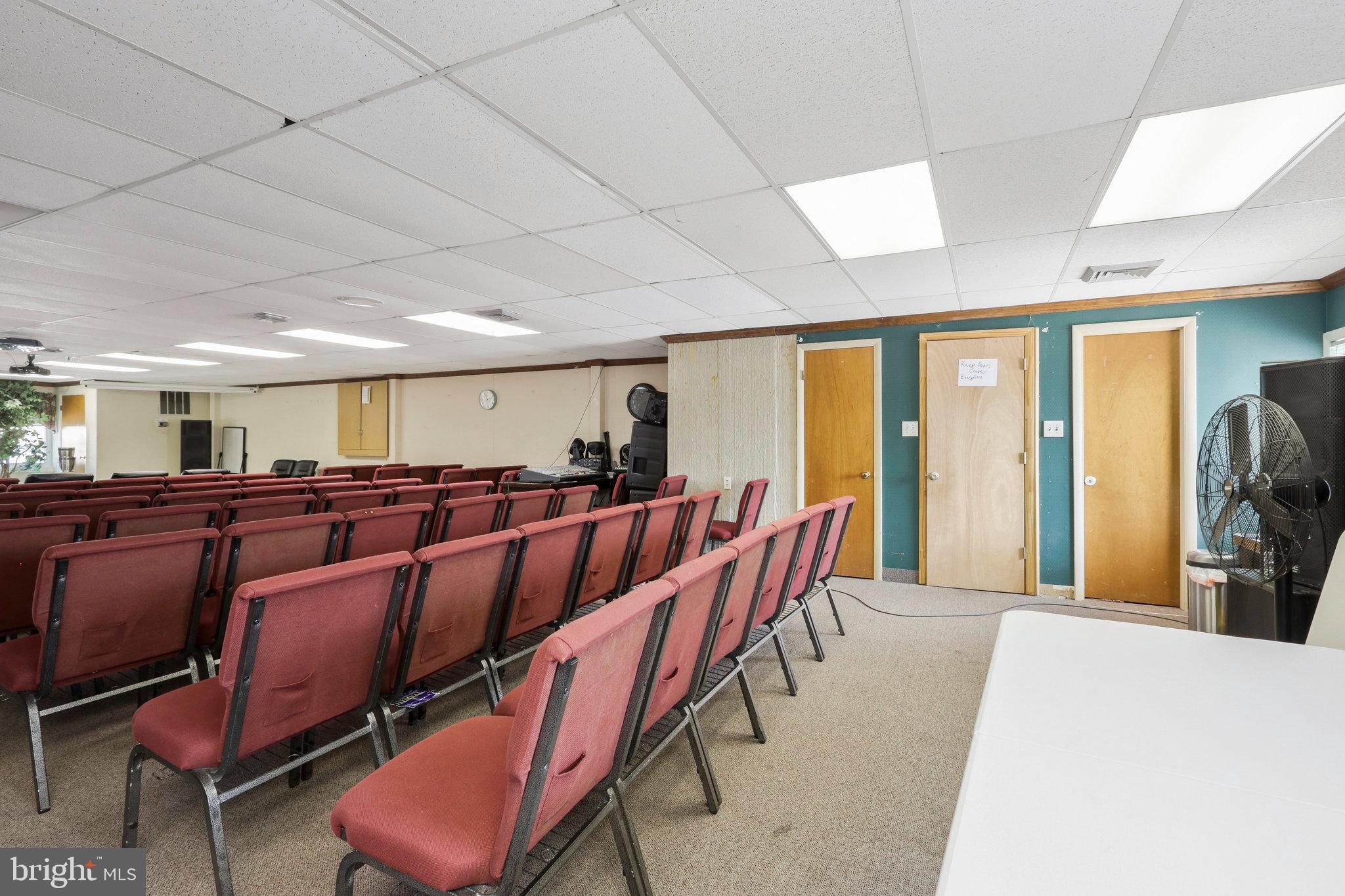 Real estate listing preview #19