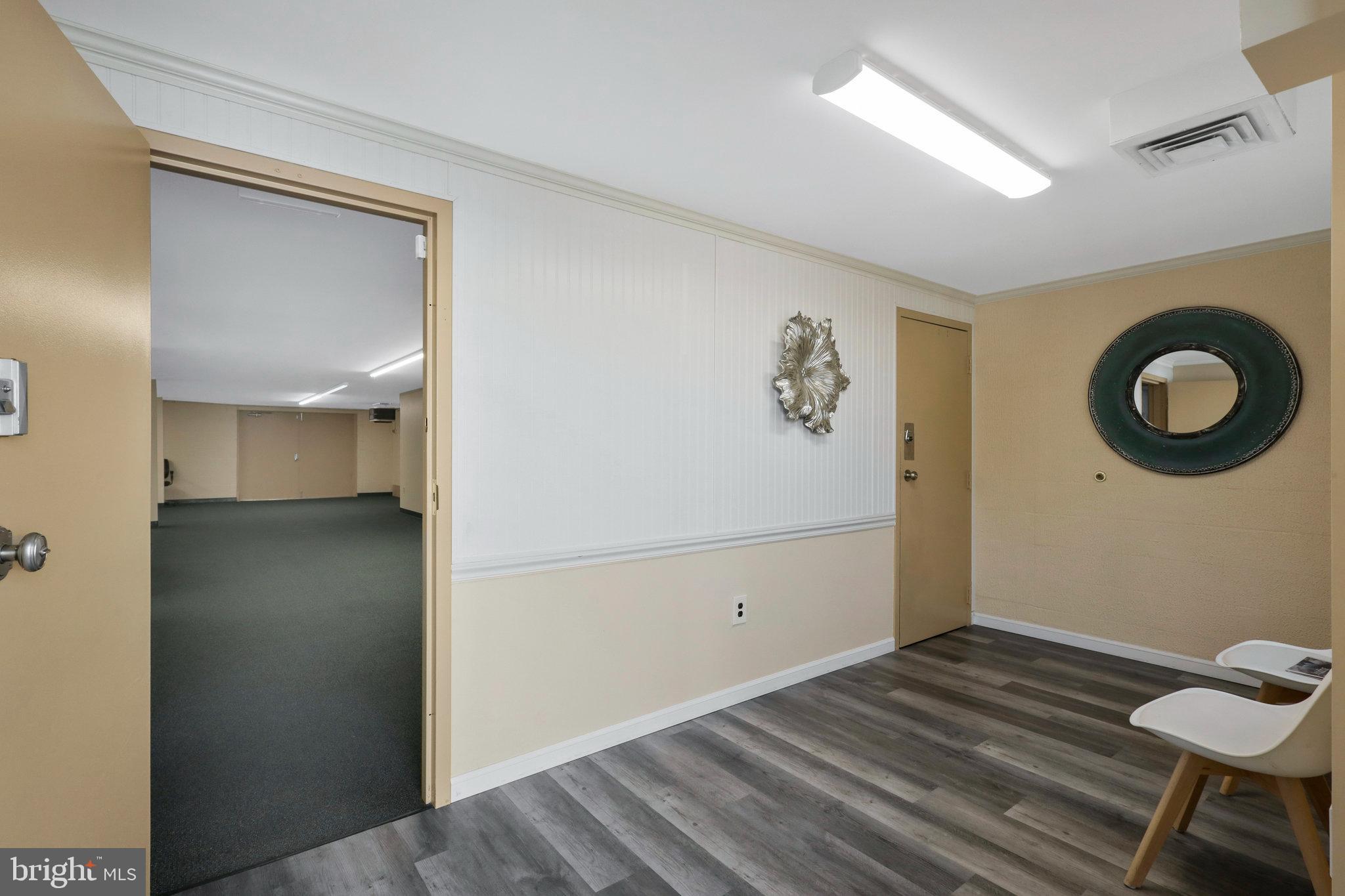 Real estate listing preview #15