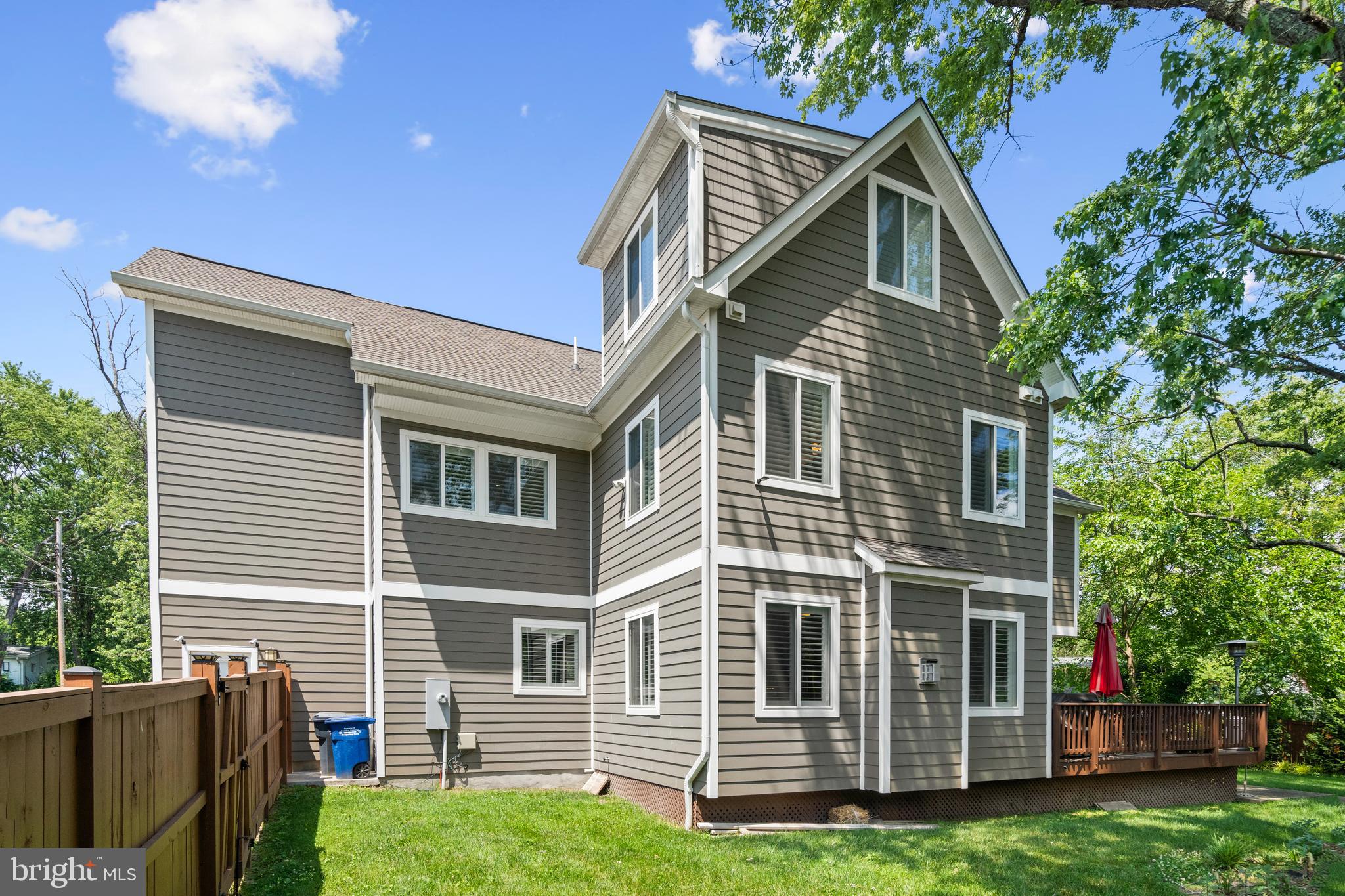 Real estate listing preview #52