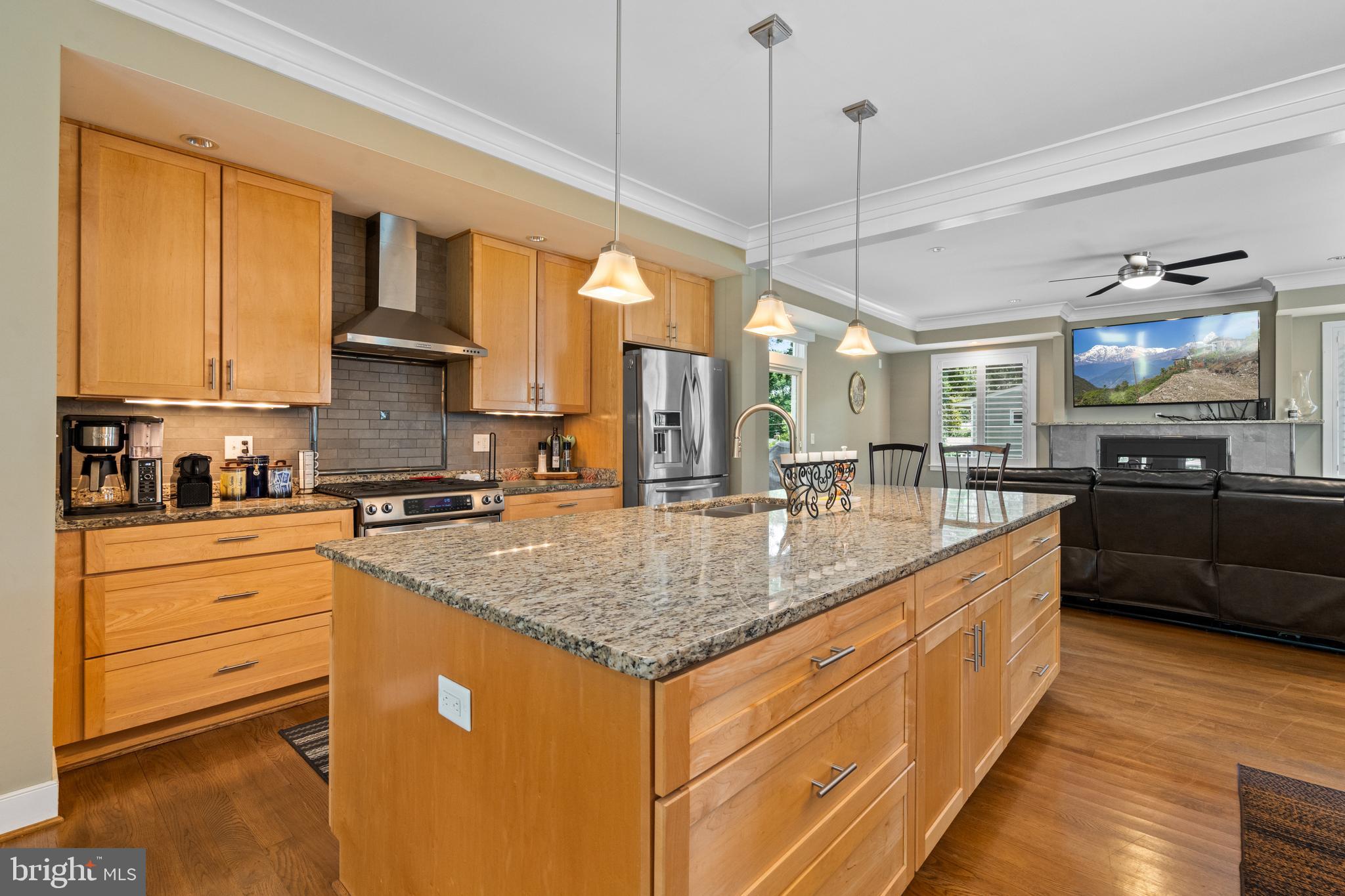 Real estate listing preview #9