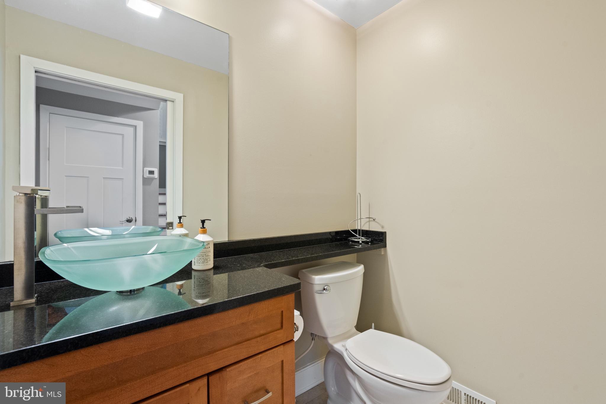 Real estate listing preview #15