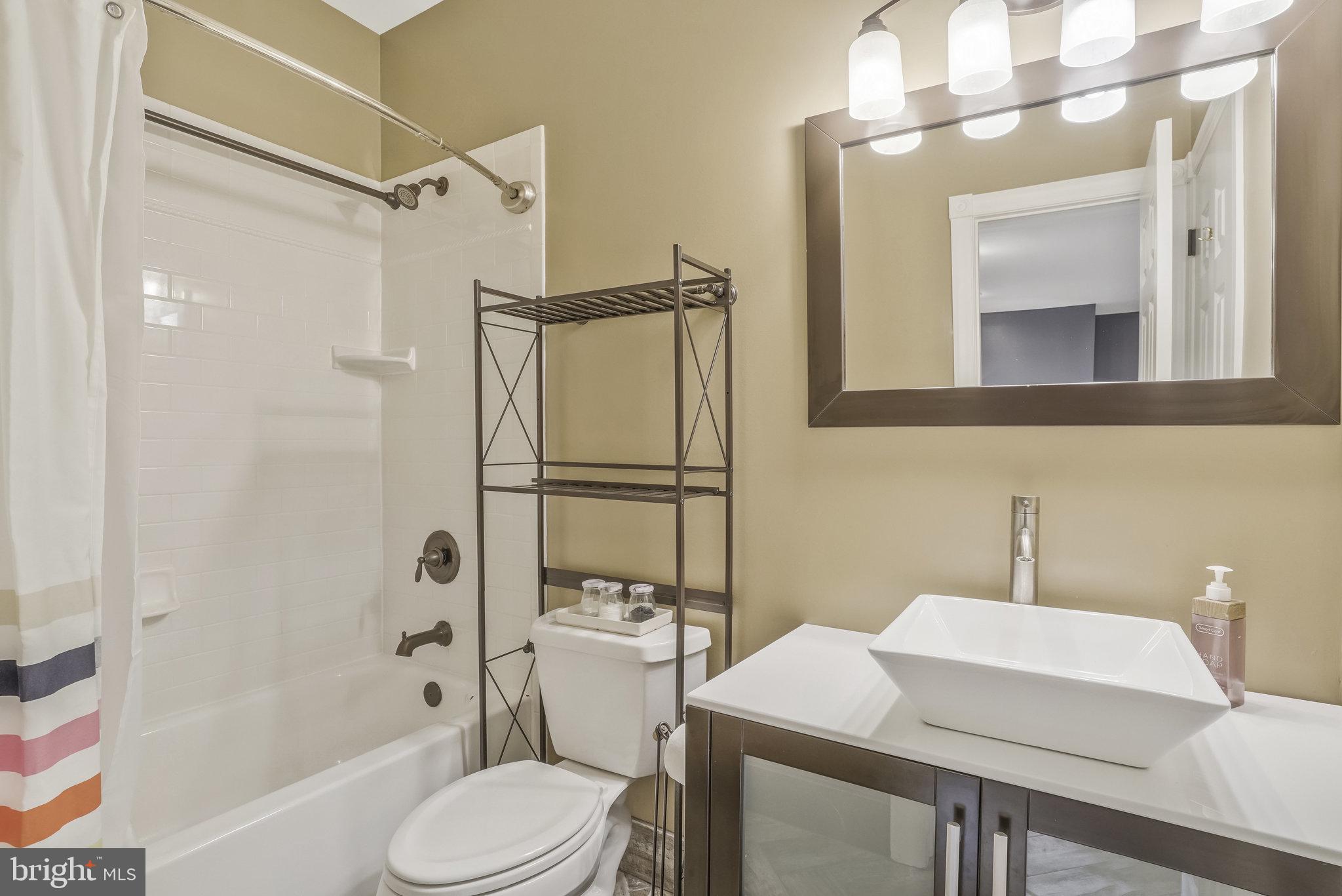 Real estate listing preview #79