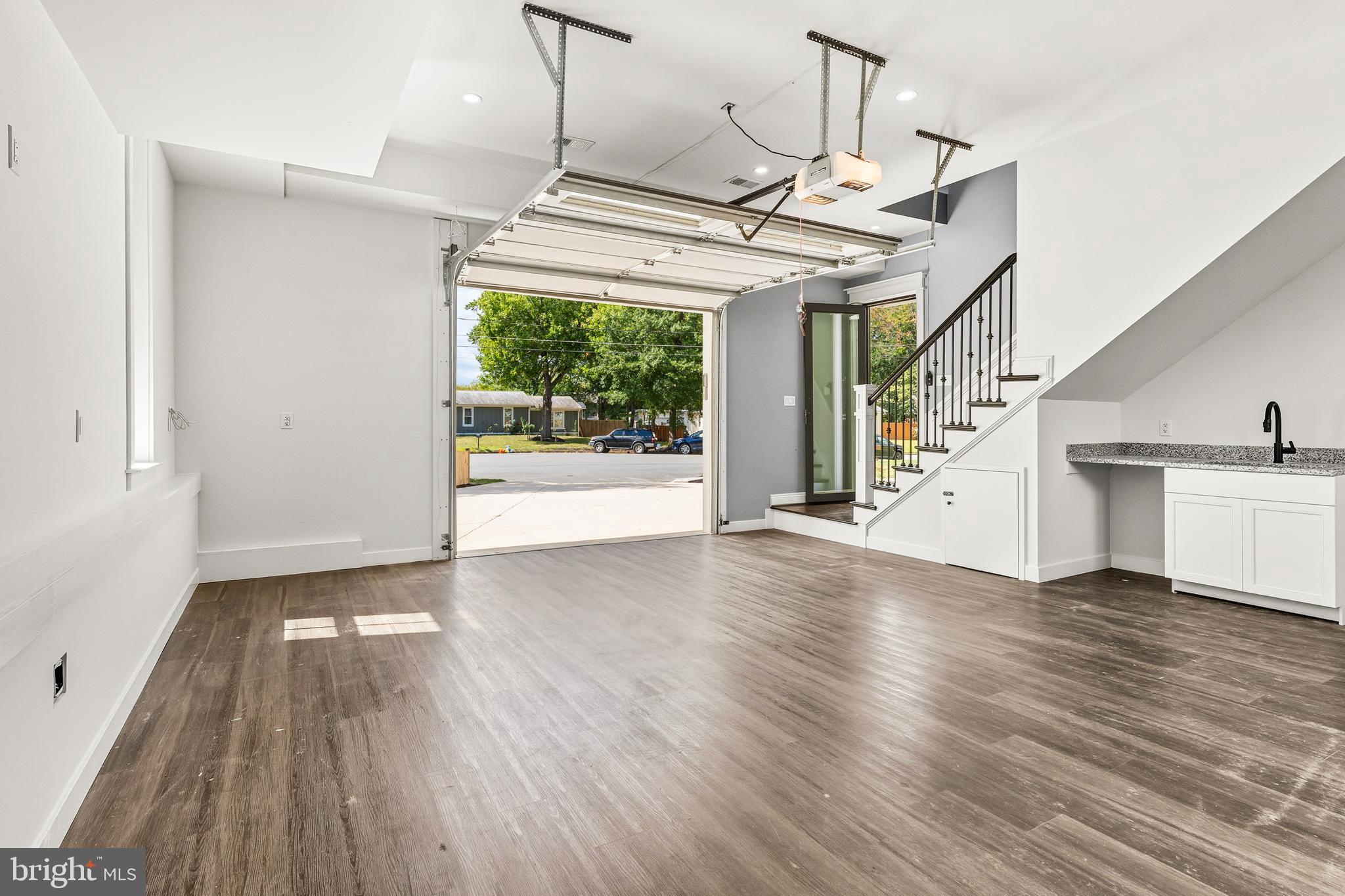 Real estate listing preview #21