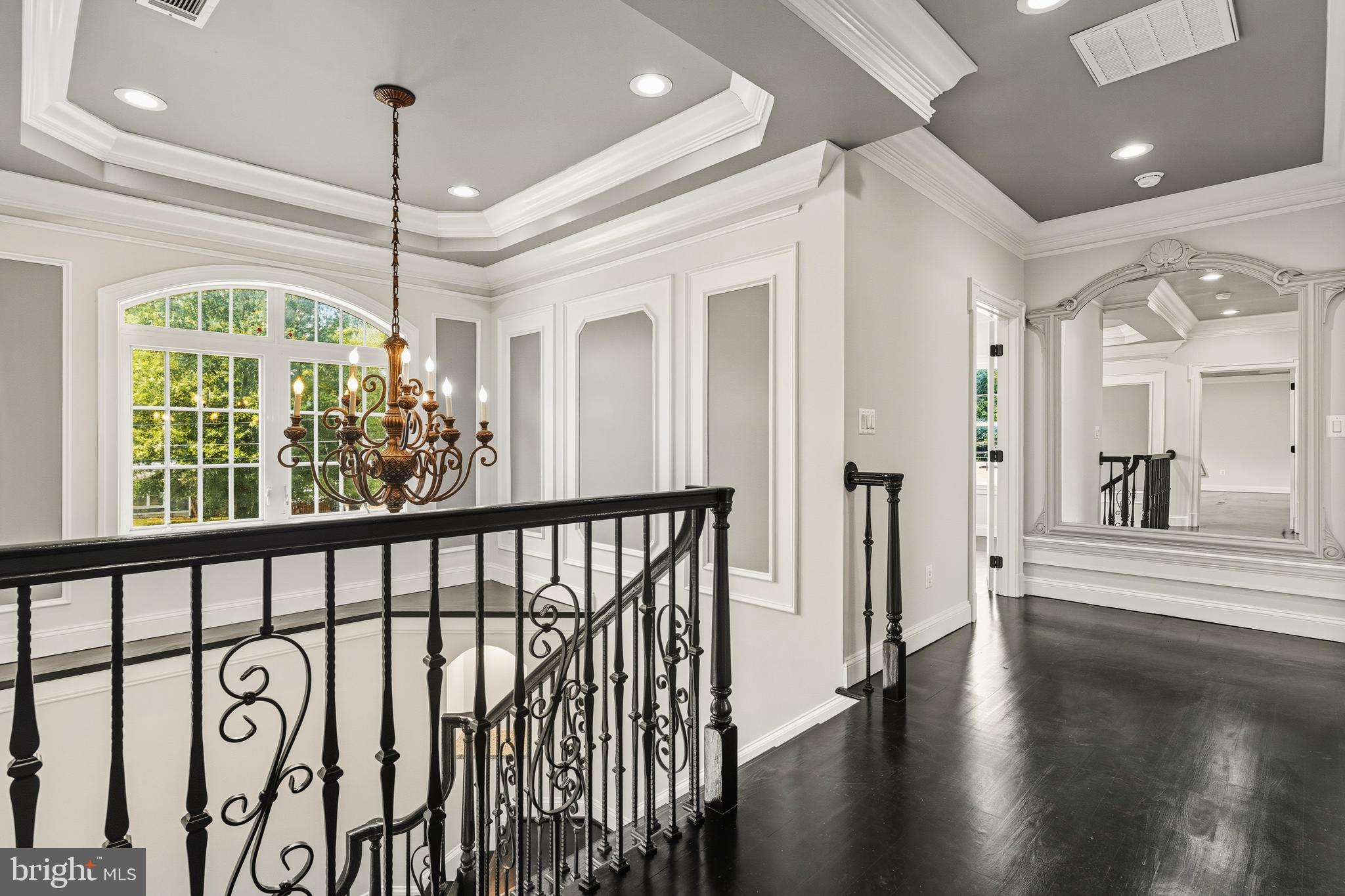 Real estate listing preview #9