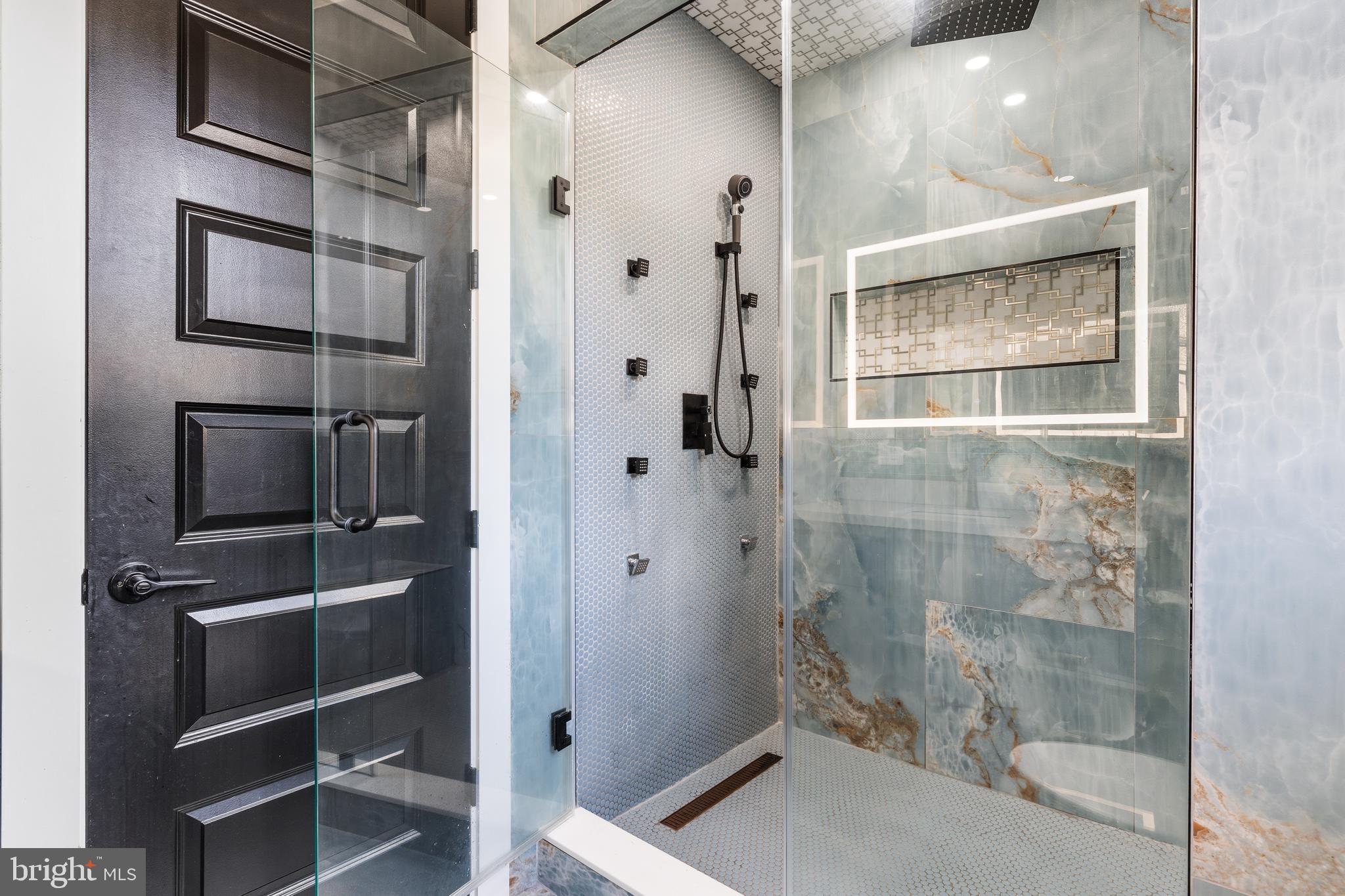 Real estate listing preview #25